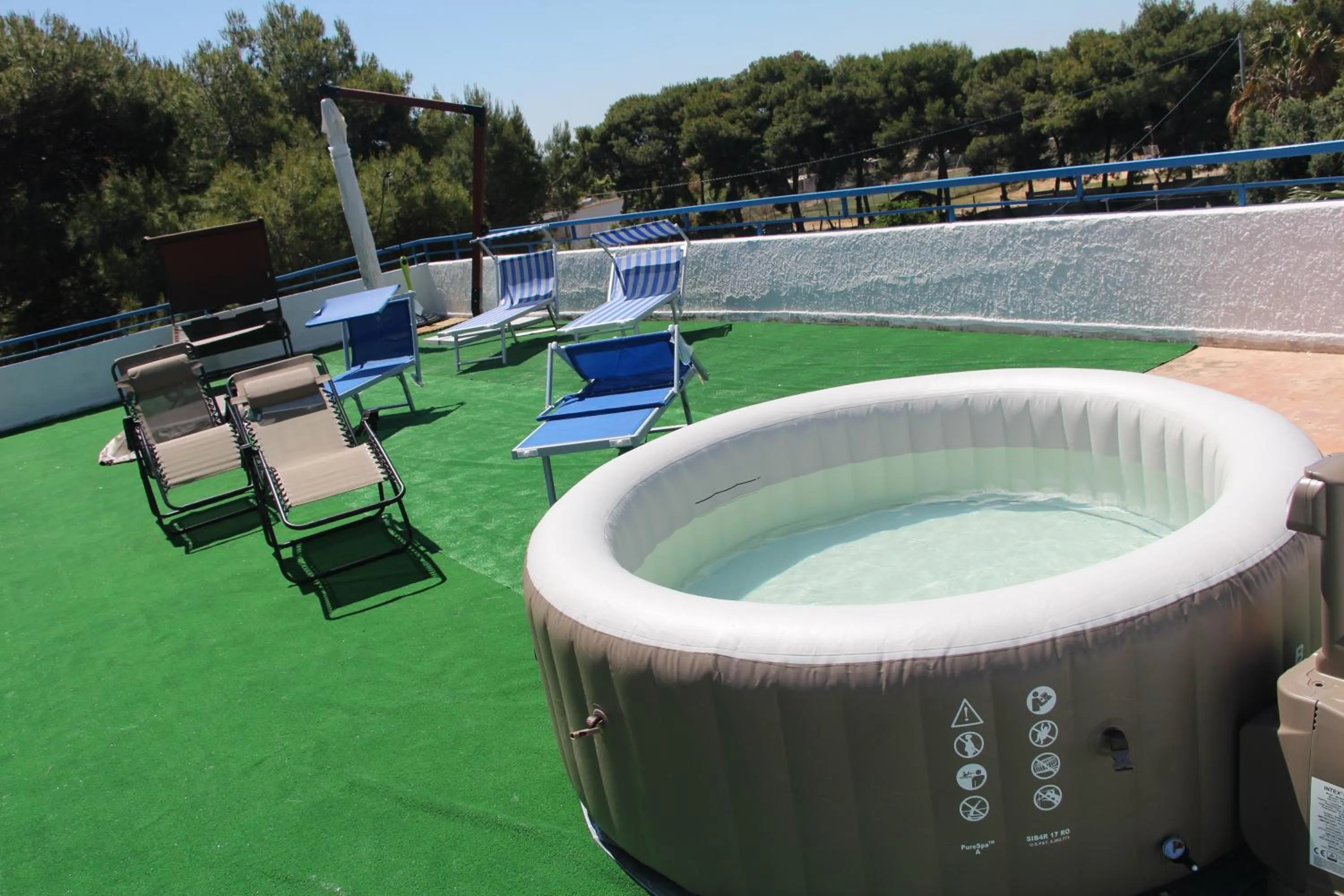 Swimming pool in Relais Lo Stagnone
