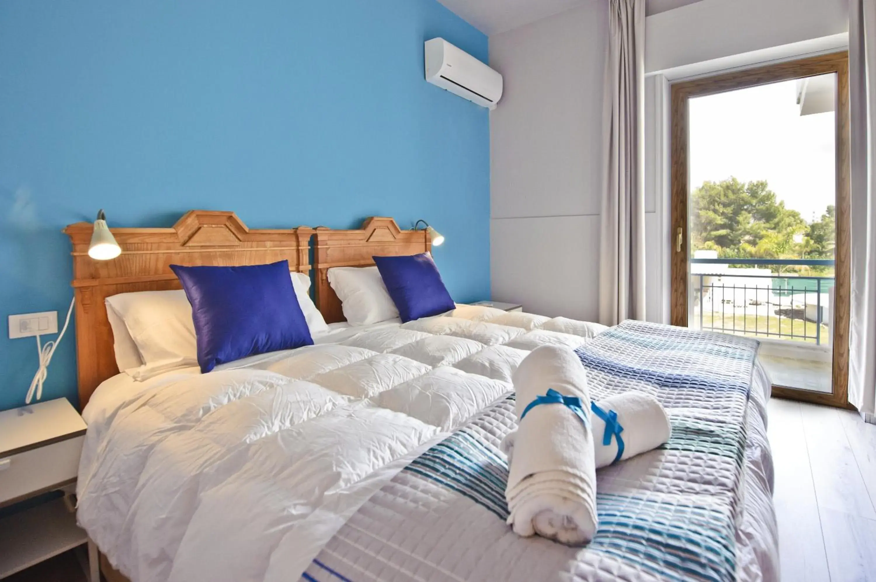 Family Room with Sea View in Relais Lo Stagnone Family Room with Sea View in Relais Lo Stagnone