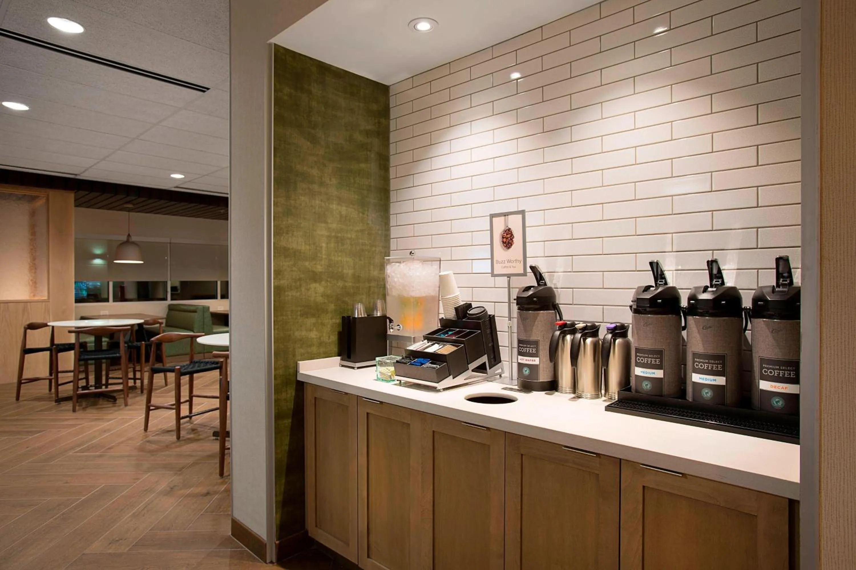 Lounge or bar in Fairfield Inn & Suites by Marriott Shelby