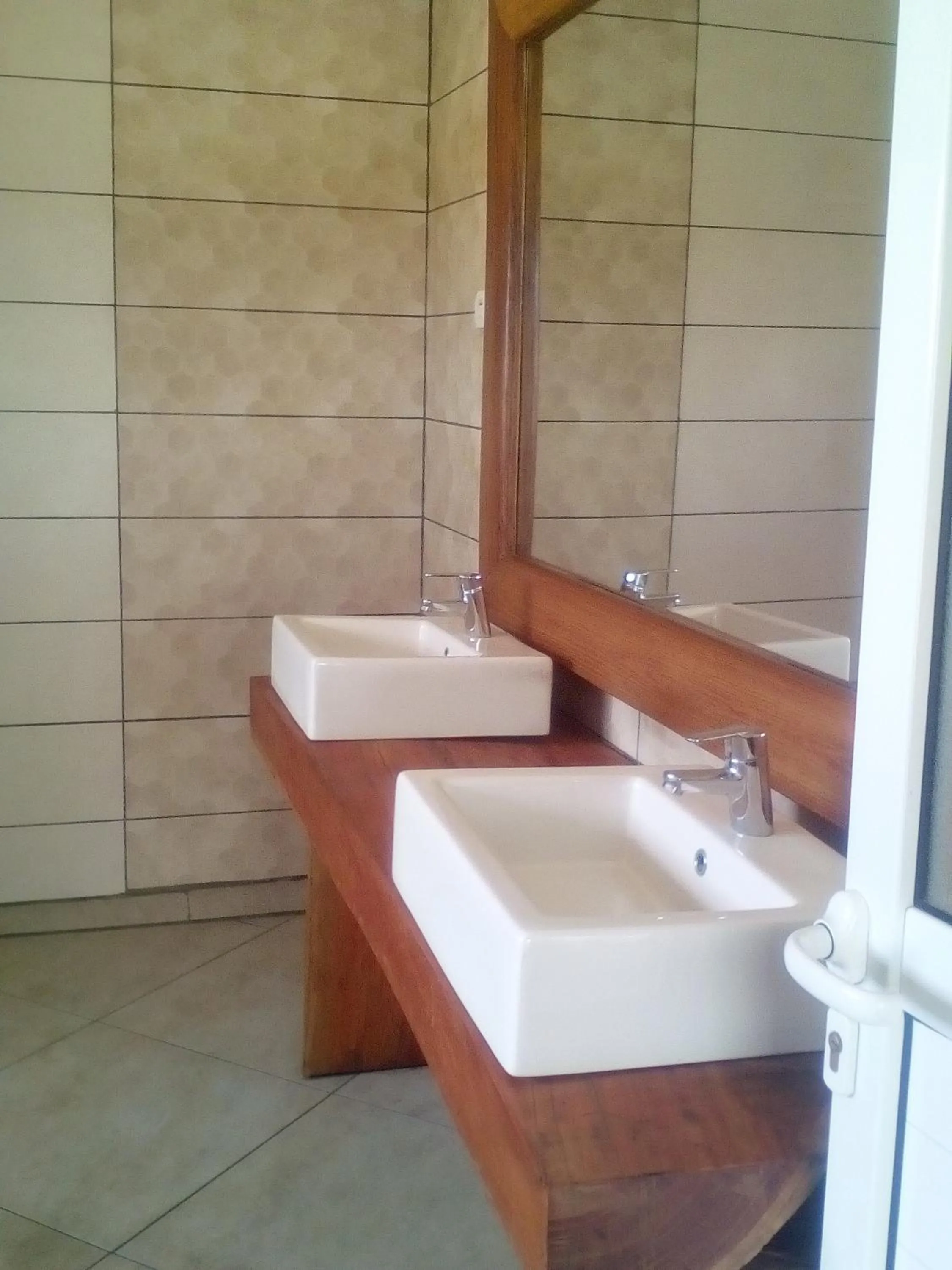 Bathroom in Sahamalaza