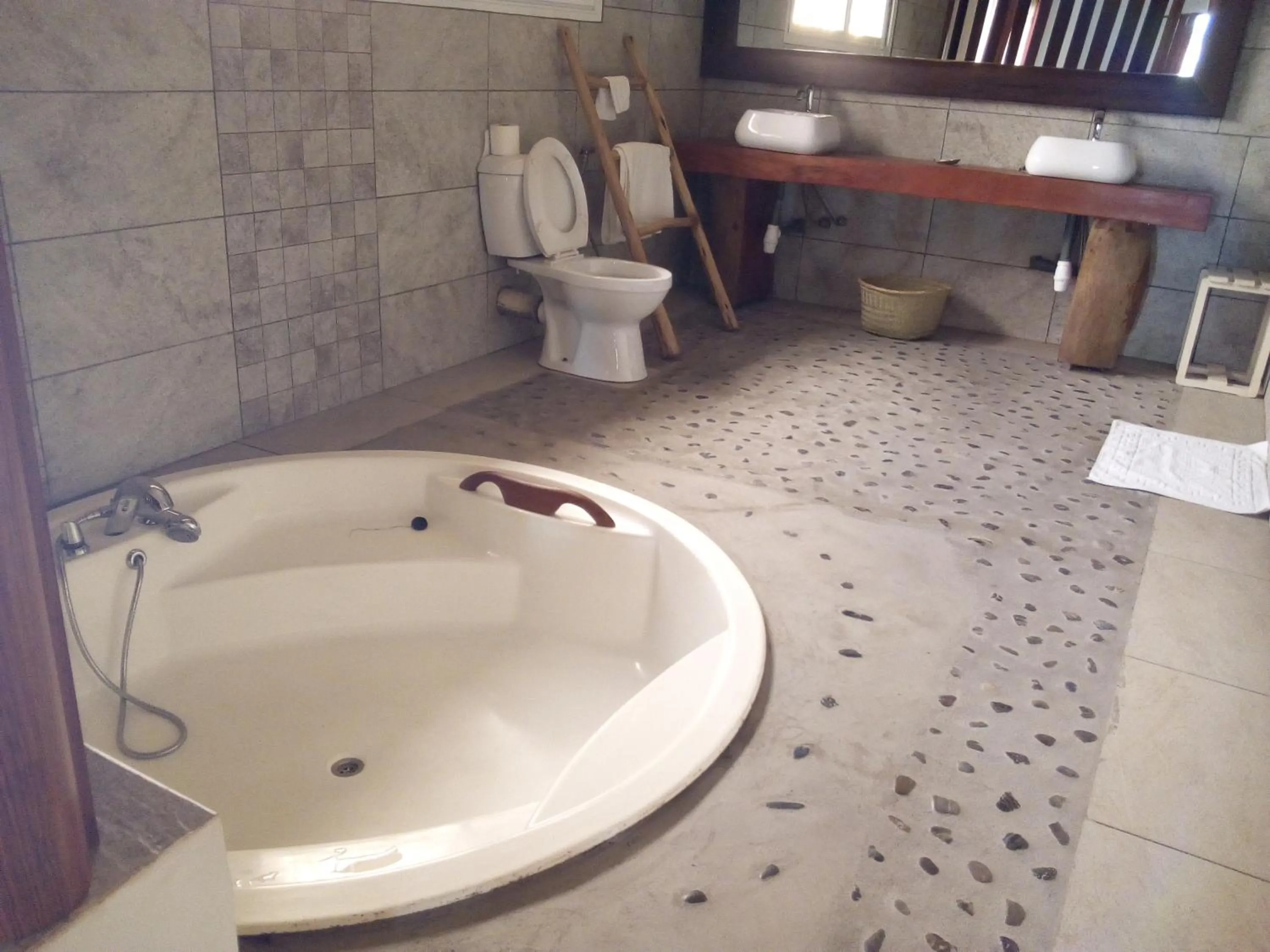 Bathroom in Sahamalaza