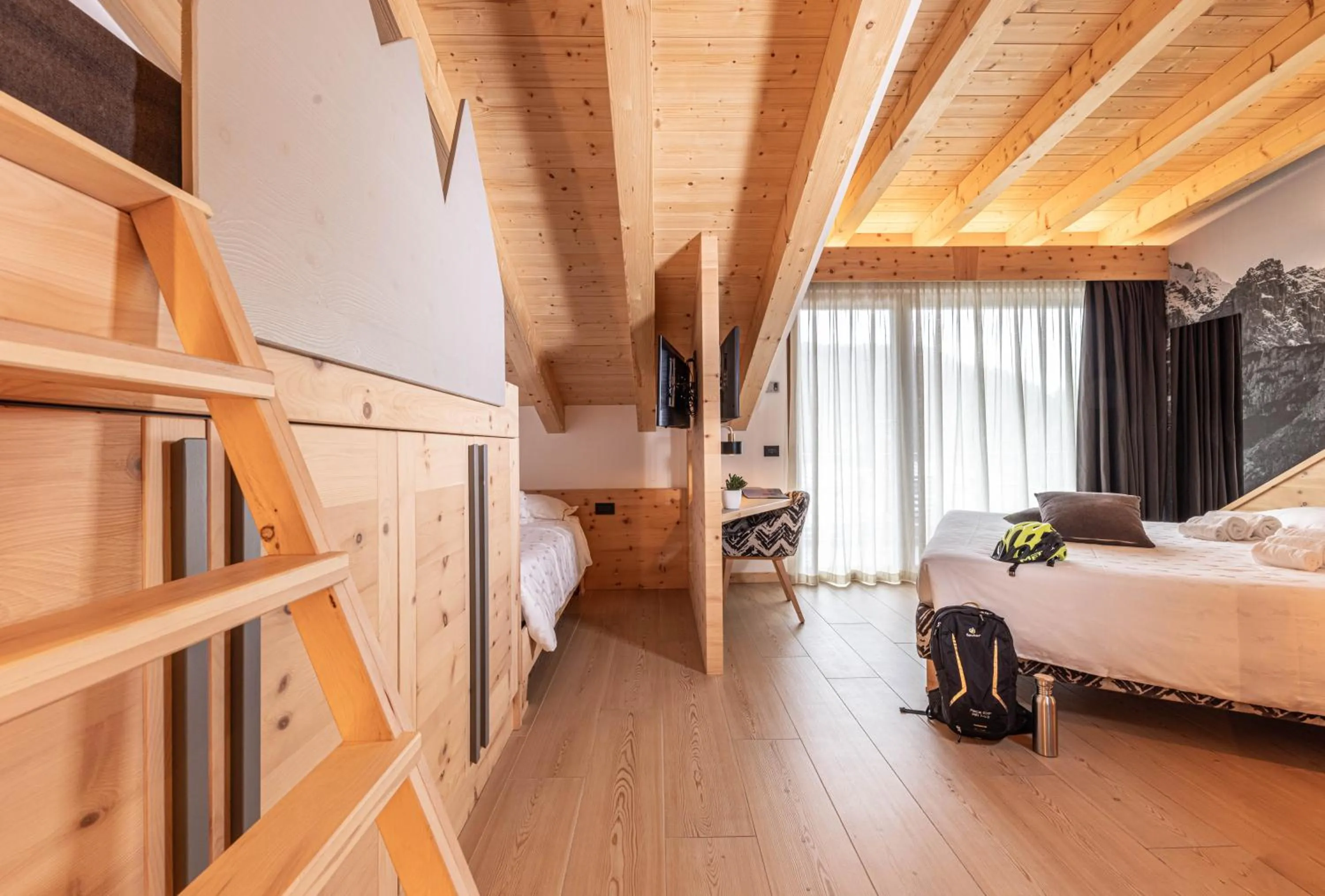 Bed in Hotel La Perla