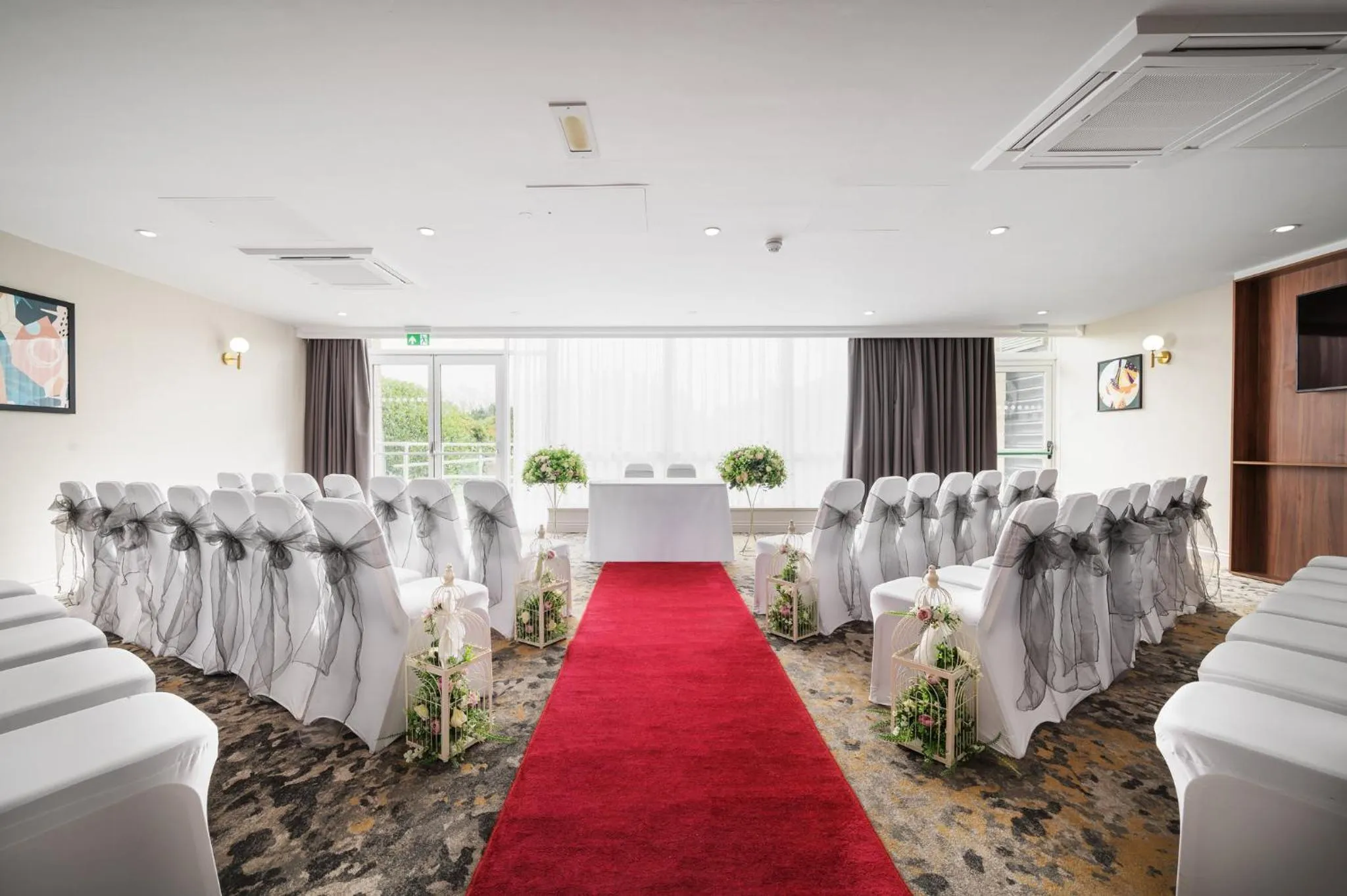 Meeting/conference room in Holiday Inn Derby/Nottingham by IHG