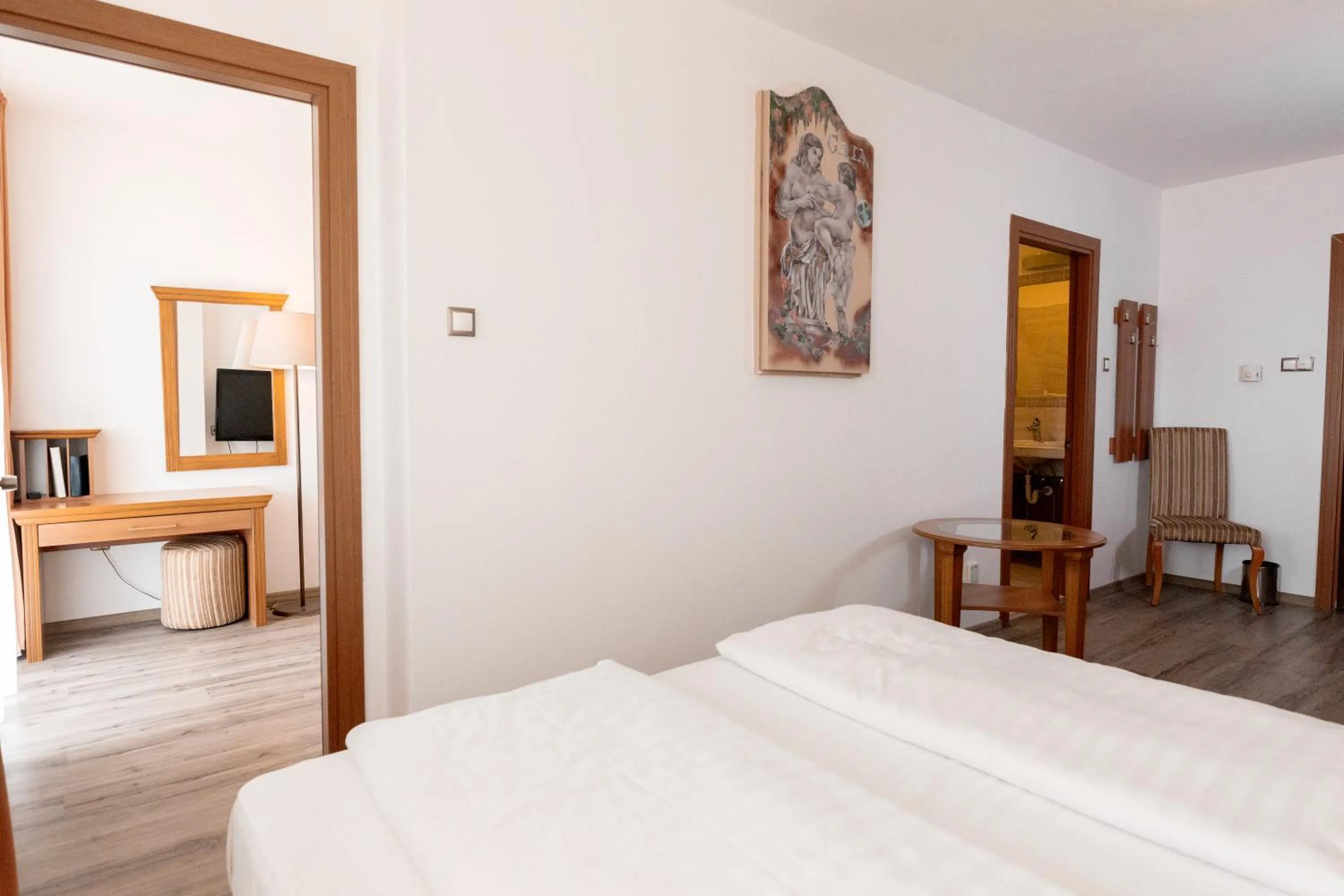 Photo of the whole room, Bed in Aphrodite Hotel