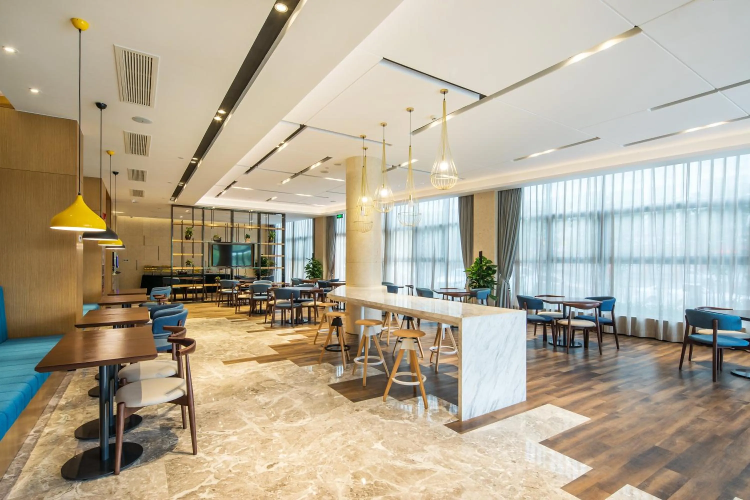 Restaurant/Places to Eat in Holiday Inn Express - Shaoxing Paojiang, an IHG Hotel