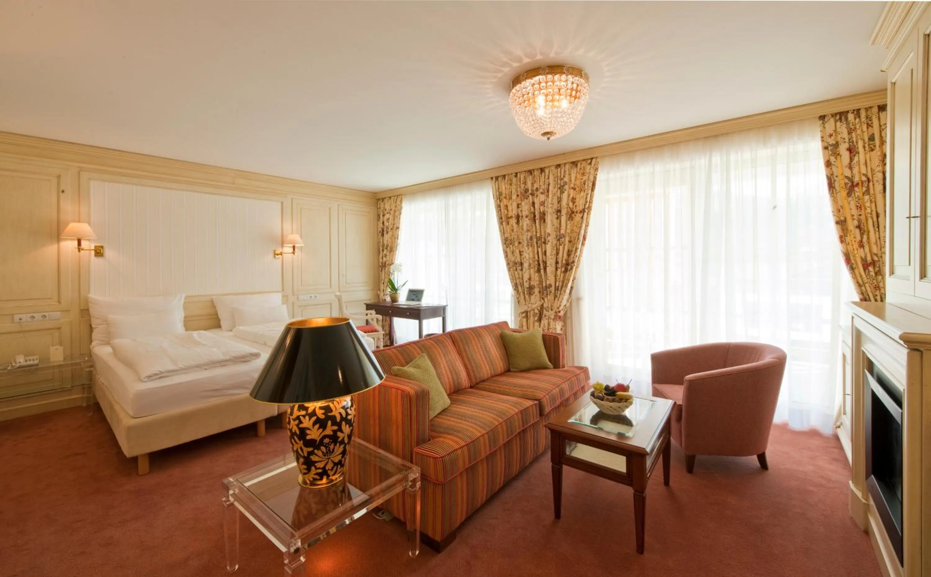 Photo of the whole room, Bed in Theresa Wellness-Genießer-Hotel