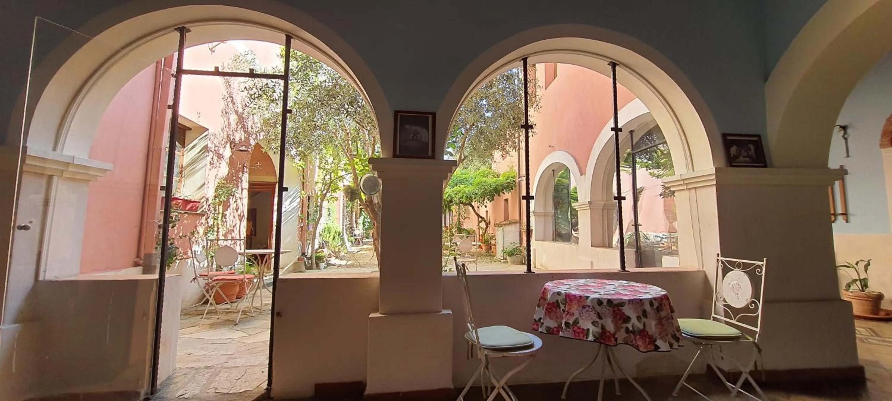 Casa Camboni-Dimora Storica Bed & Breakfast