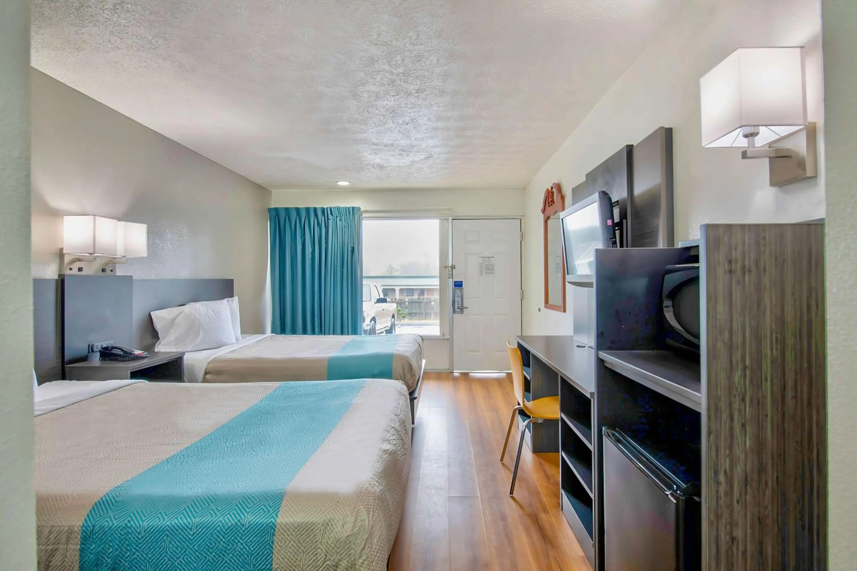 Bedroom, Bed in Motel 6 Byron, Ga