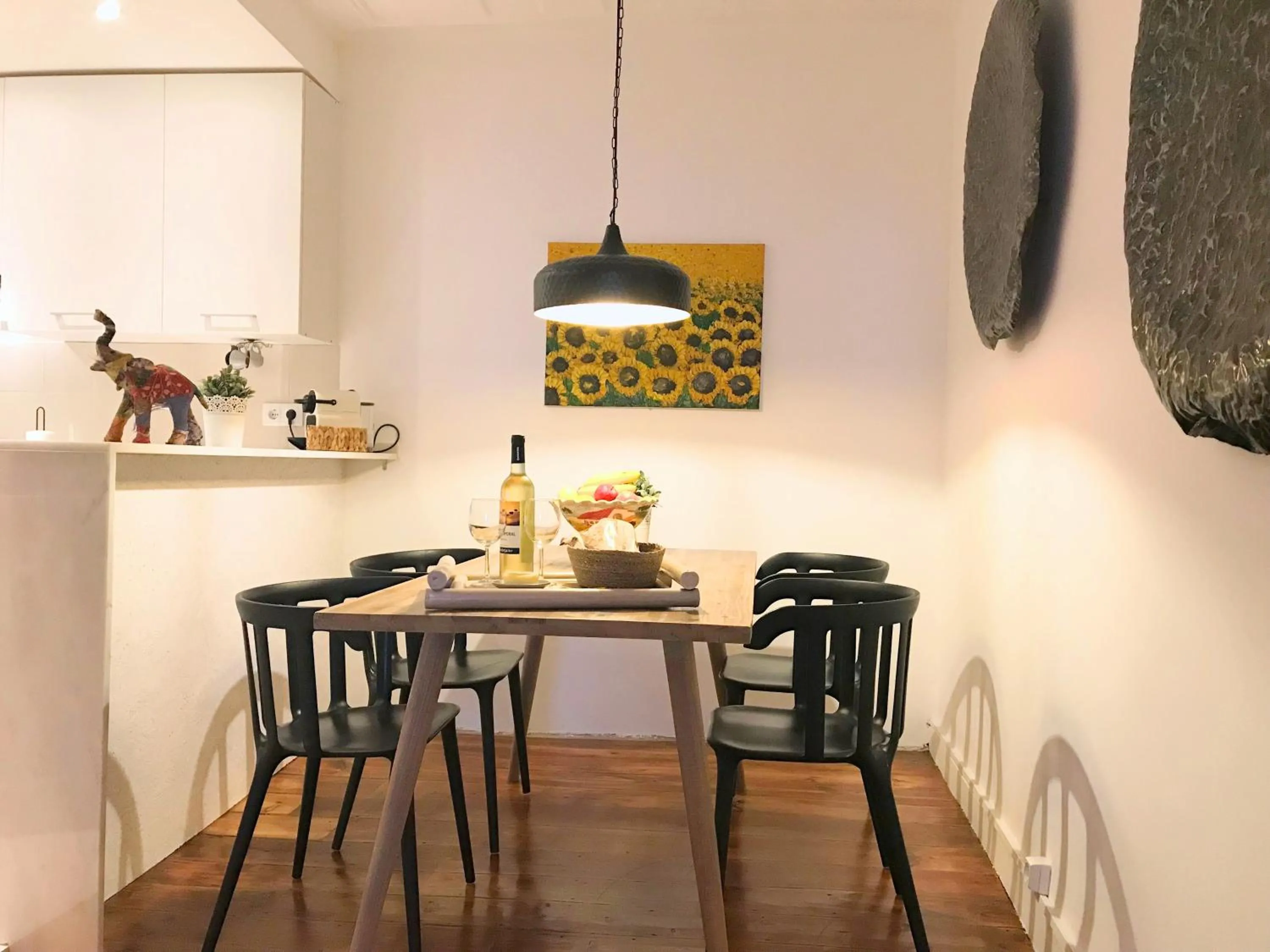 Decorative detail in SantoSweethome 2