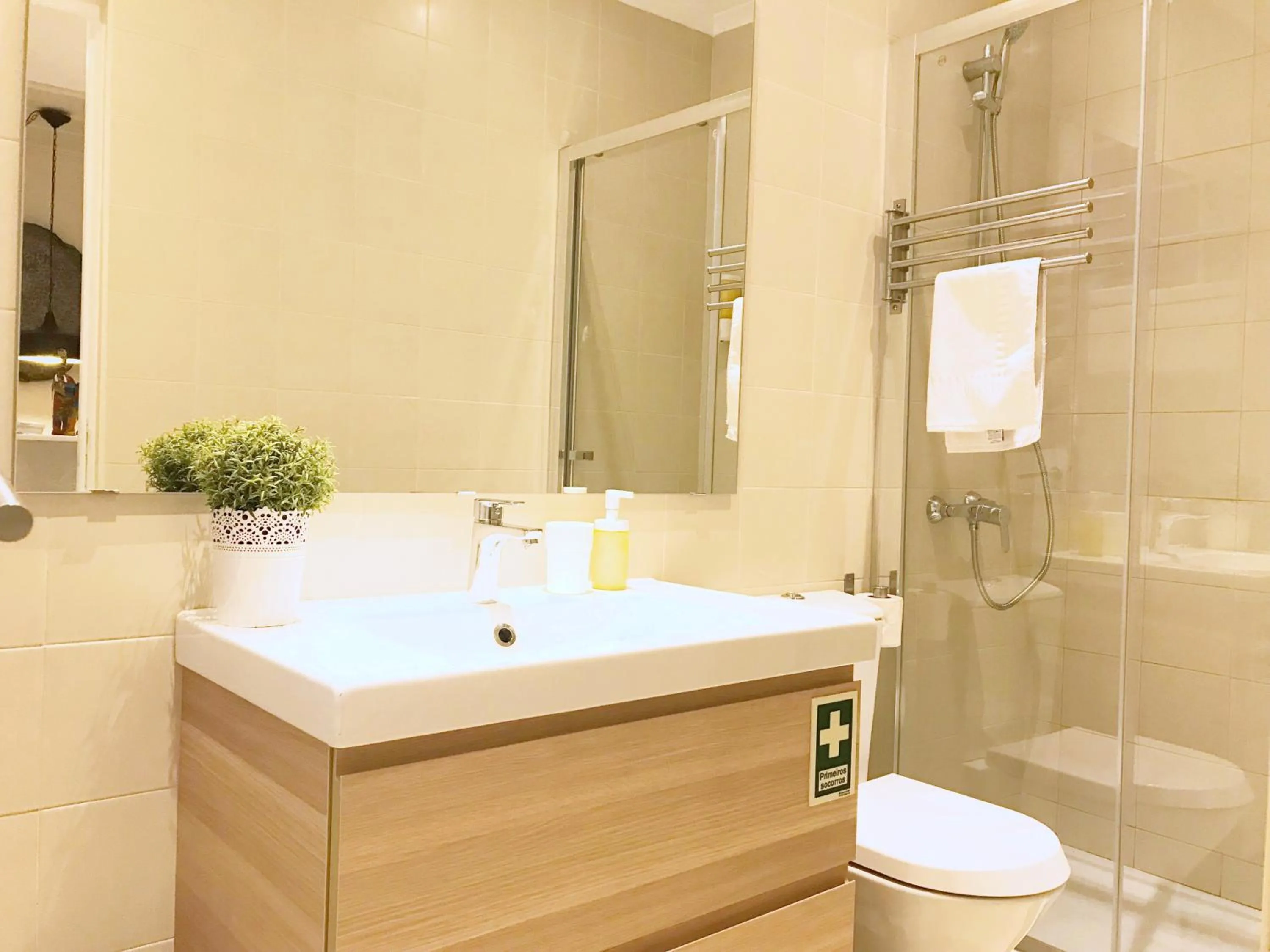 Bathroom in SantoSweethome 2