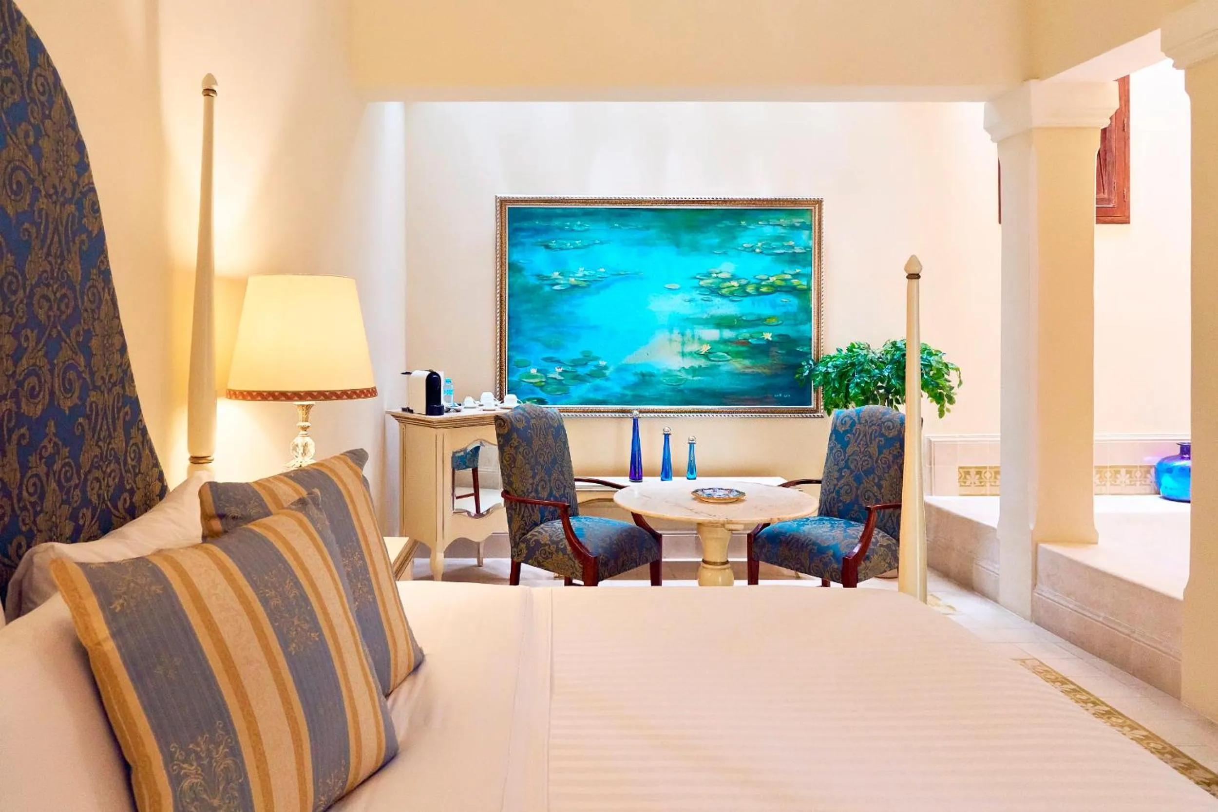 Living room, Bed in Casa Lecanda Boutique Hotel