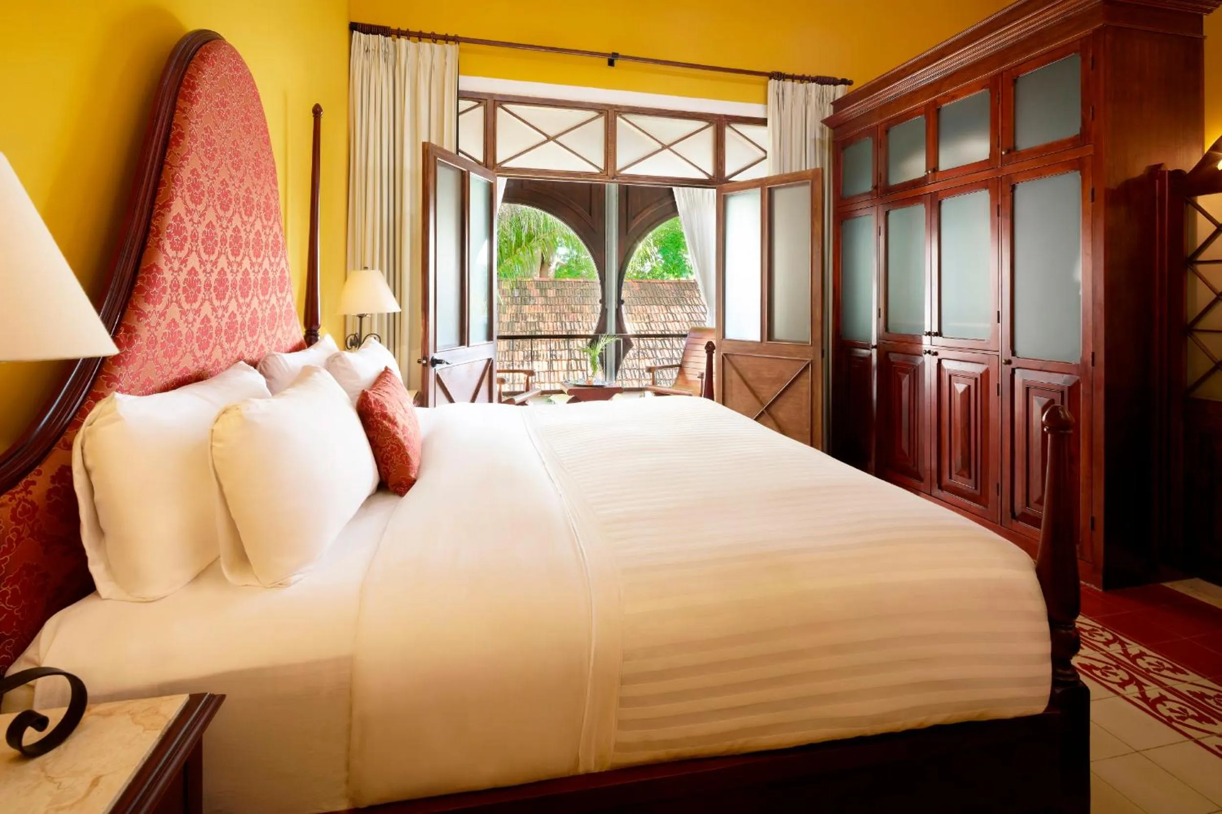 View (from property/room), Bed in Casa Lecanda Boutique Hotel