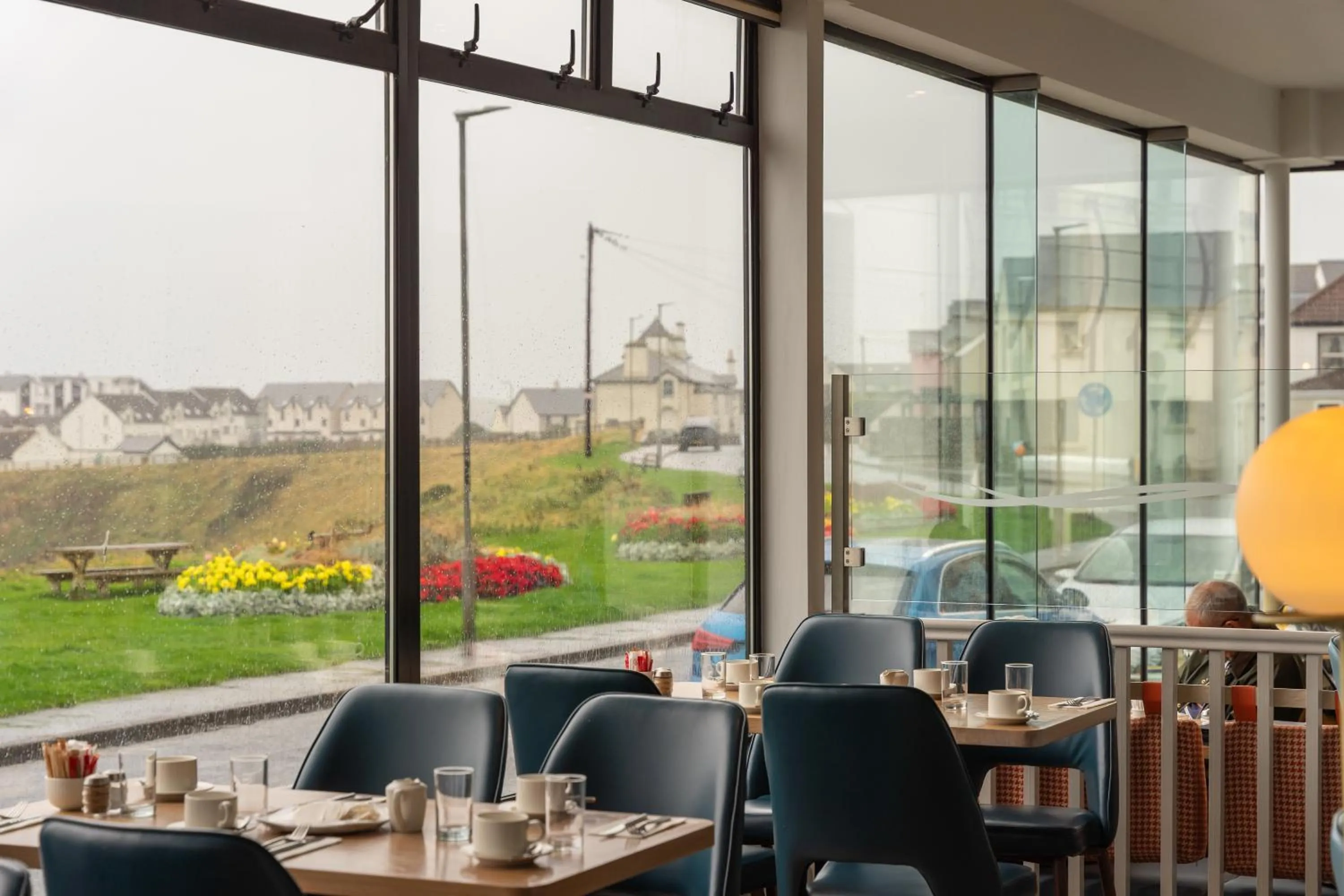 Restaurant/places to eat in Bayview Hotel