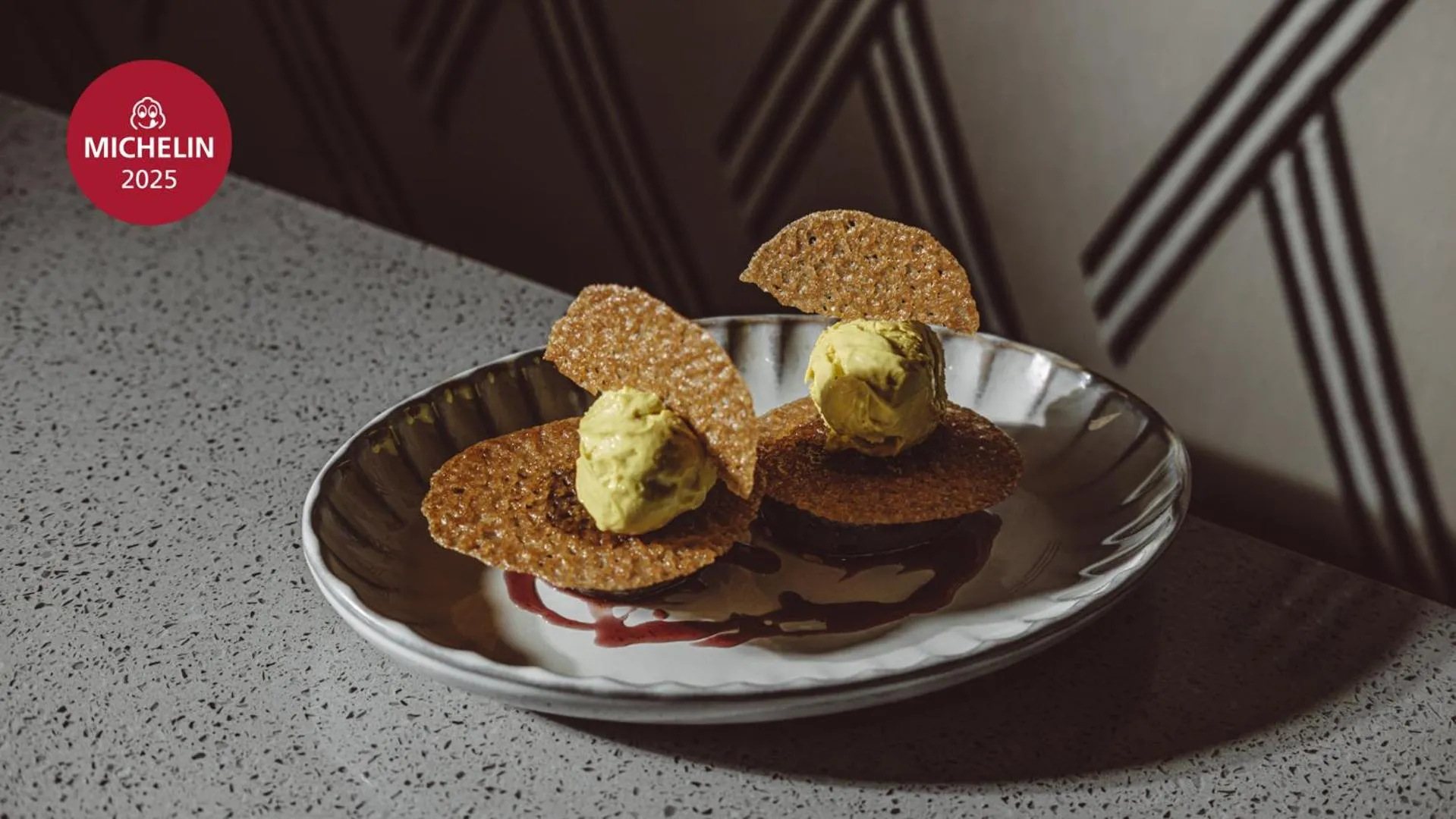 Restaurant/places to eat in Rosselli