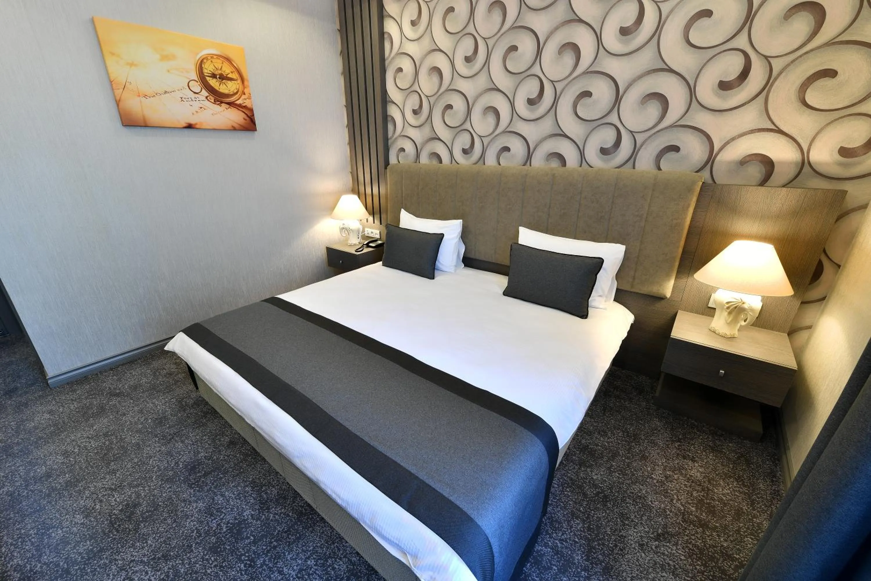 D'LUX BOUTİQUE HOTEL