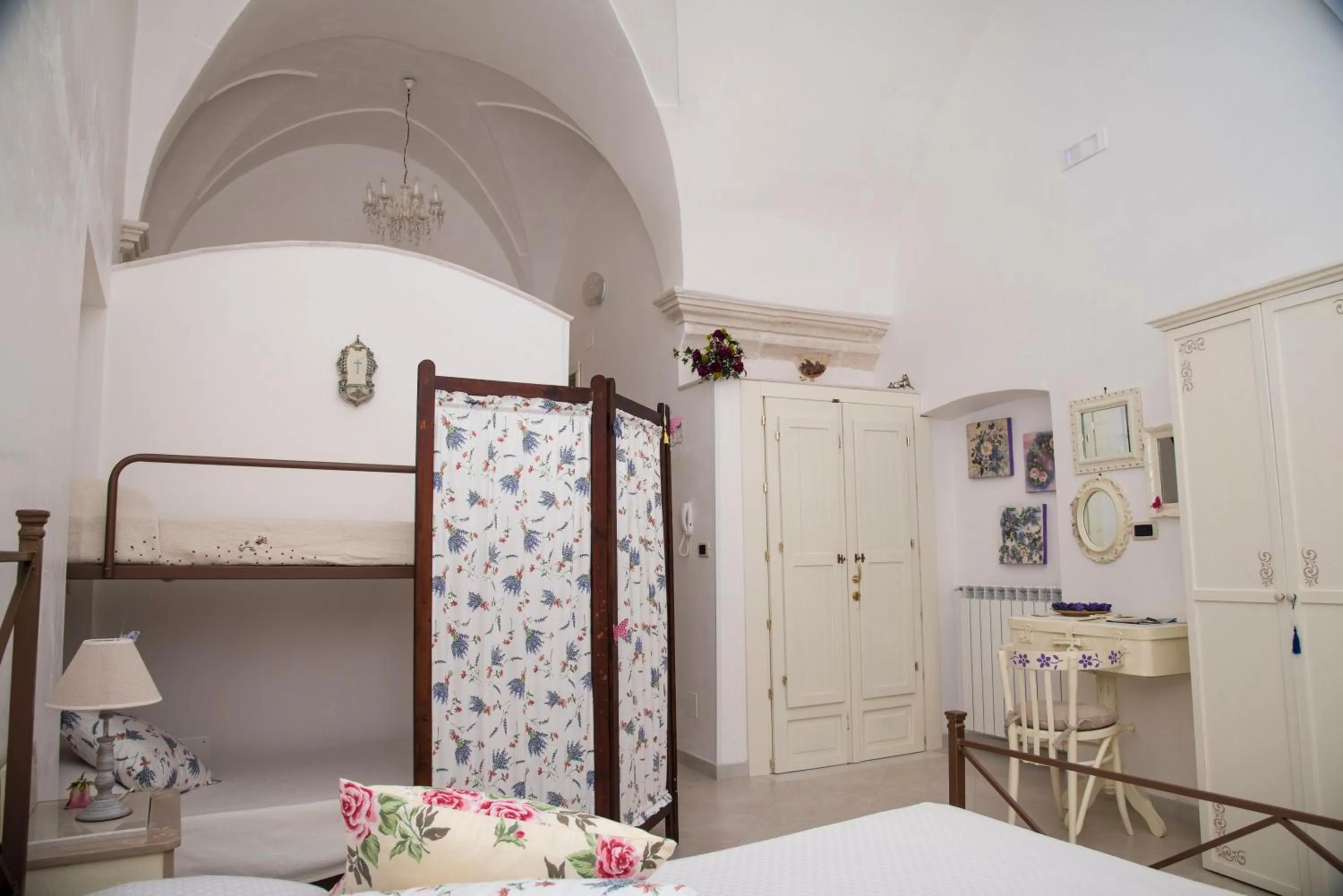 bunk bed, Bed in B&B A DUE PASSI