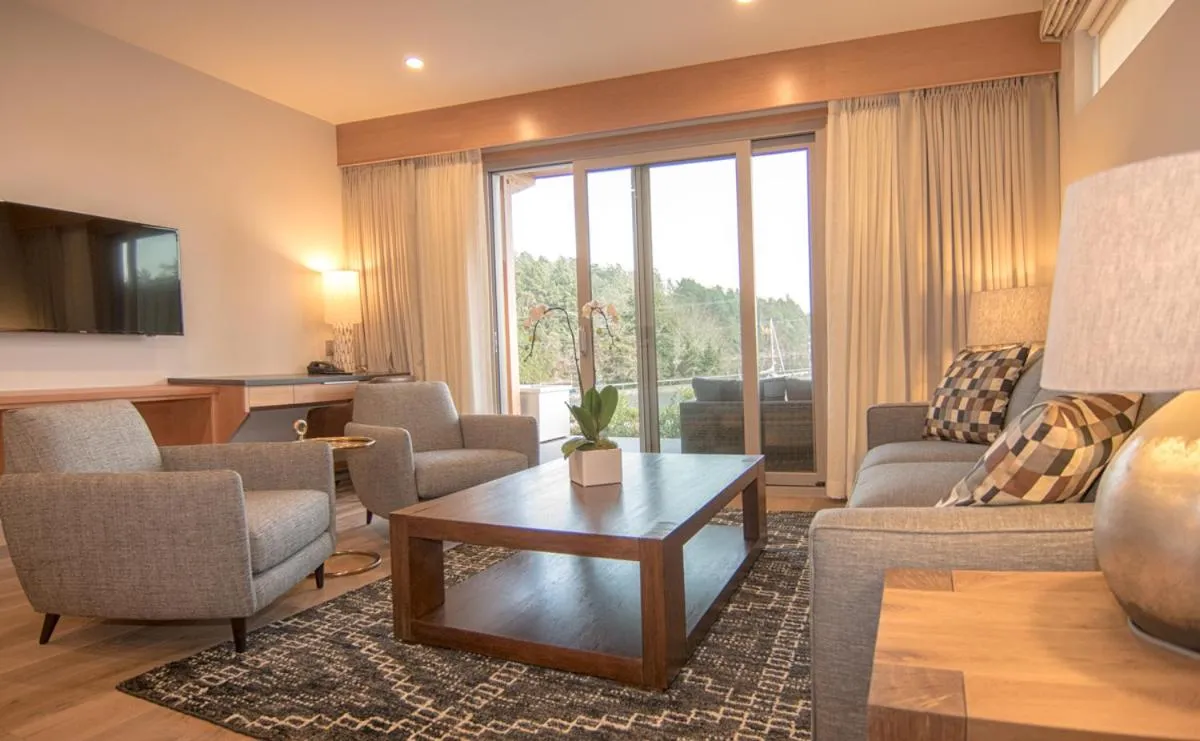 Living room in Harbour House Hotel