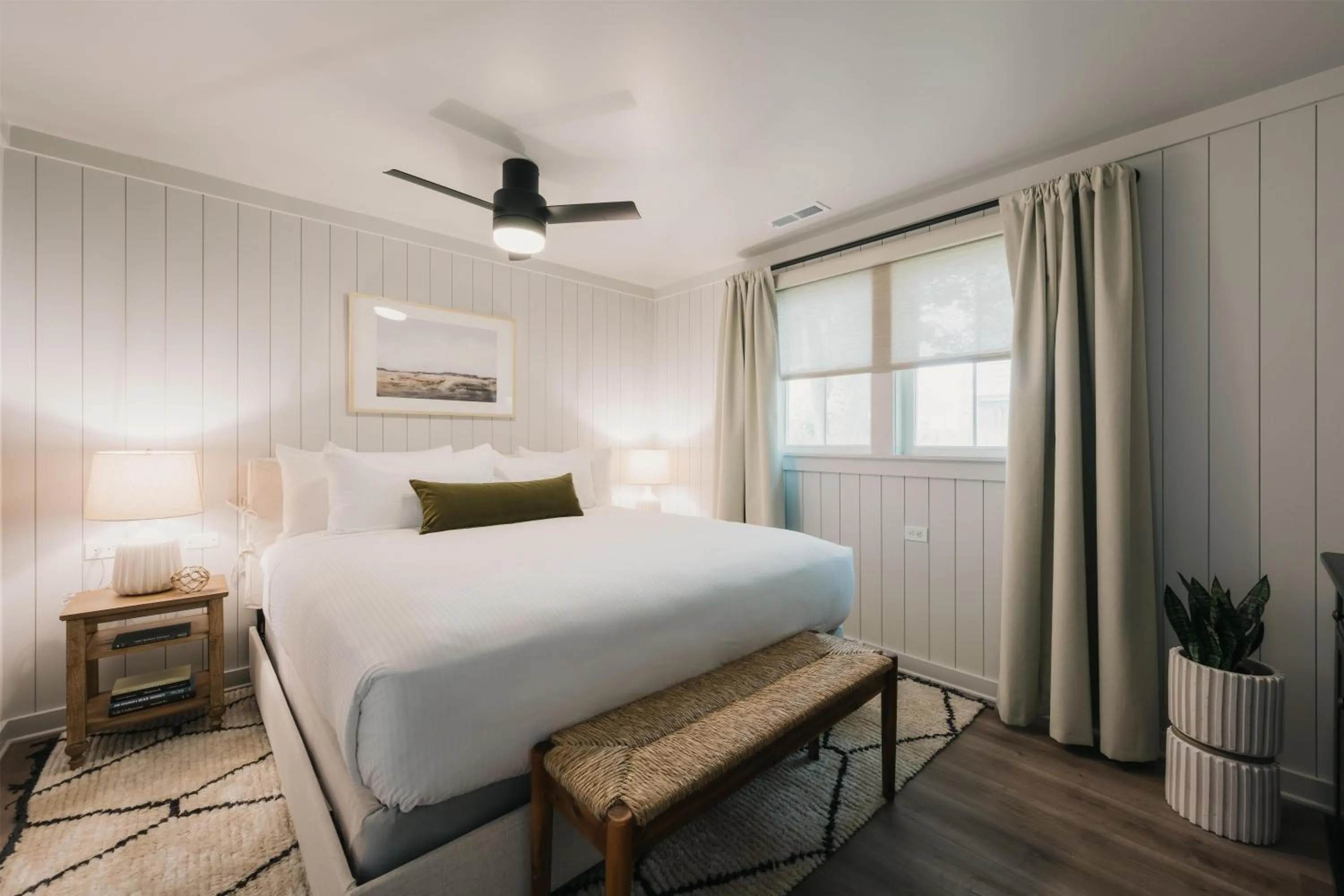 Photo of the whole room, Bed in The Bellmoor Inn and Spa