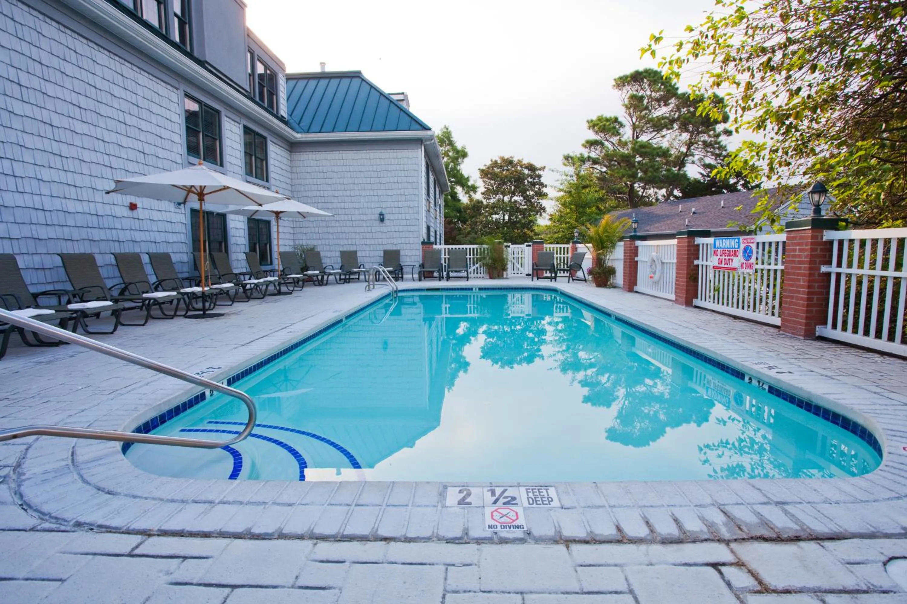 Swimming pool in The Bellmoor Inn and Spa