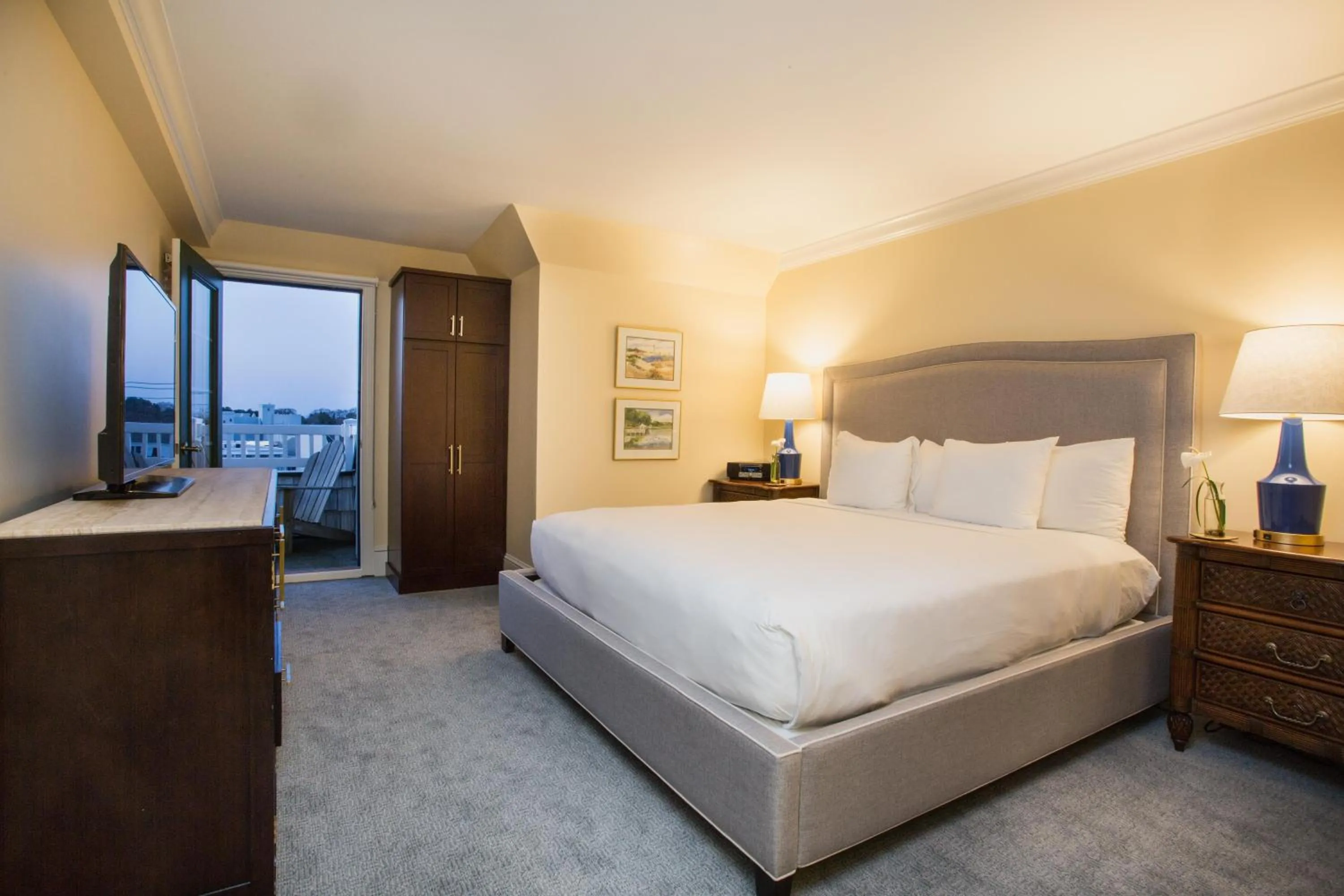 Photo of the whole room, Bed in The Bellmoor Inn and Spa