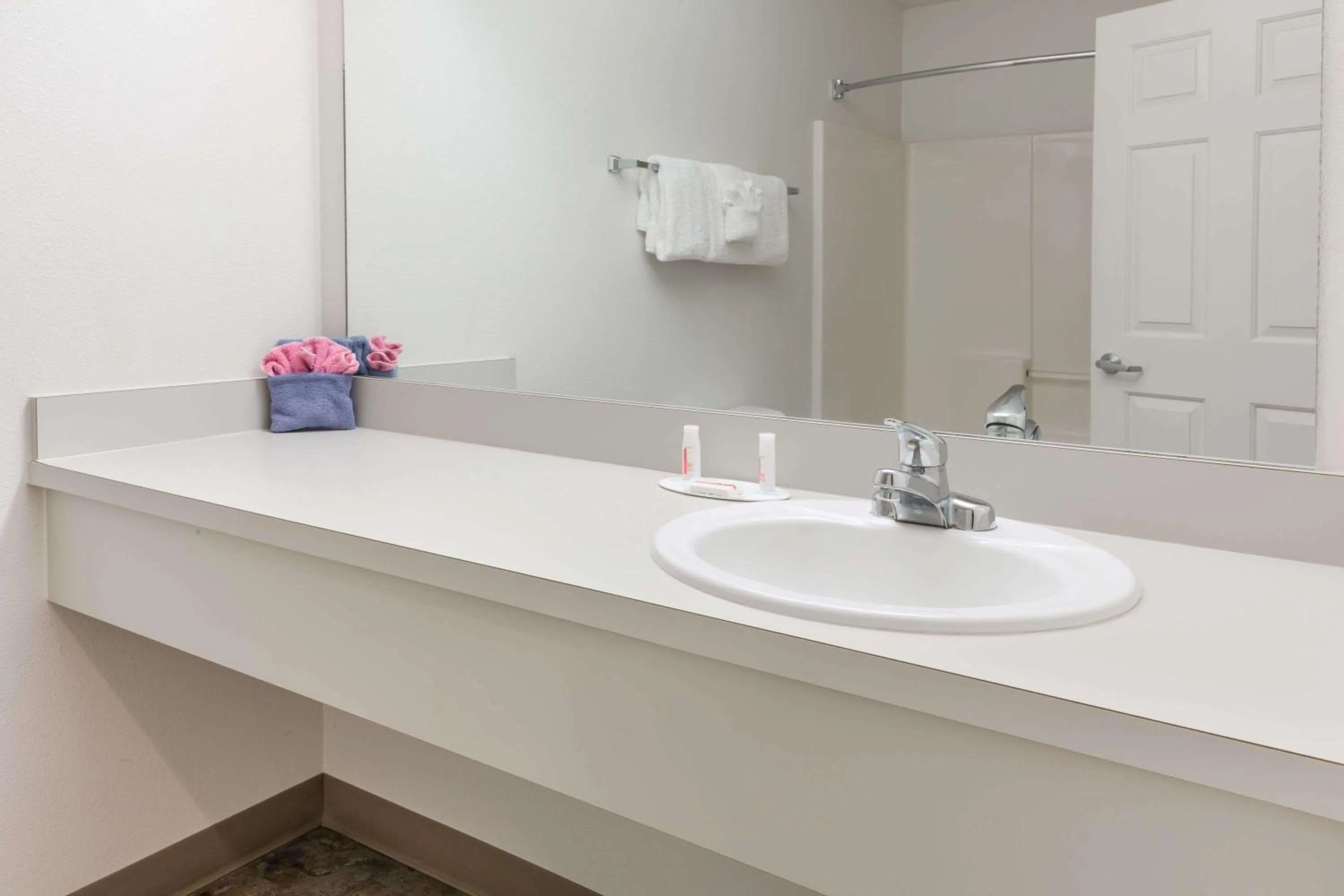 Bathroom in Travelodge by Wyndham Depoe Bay