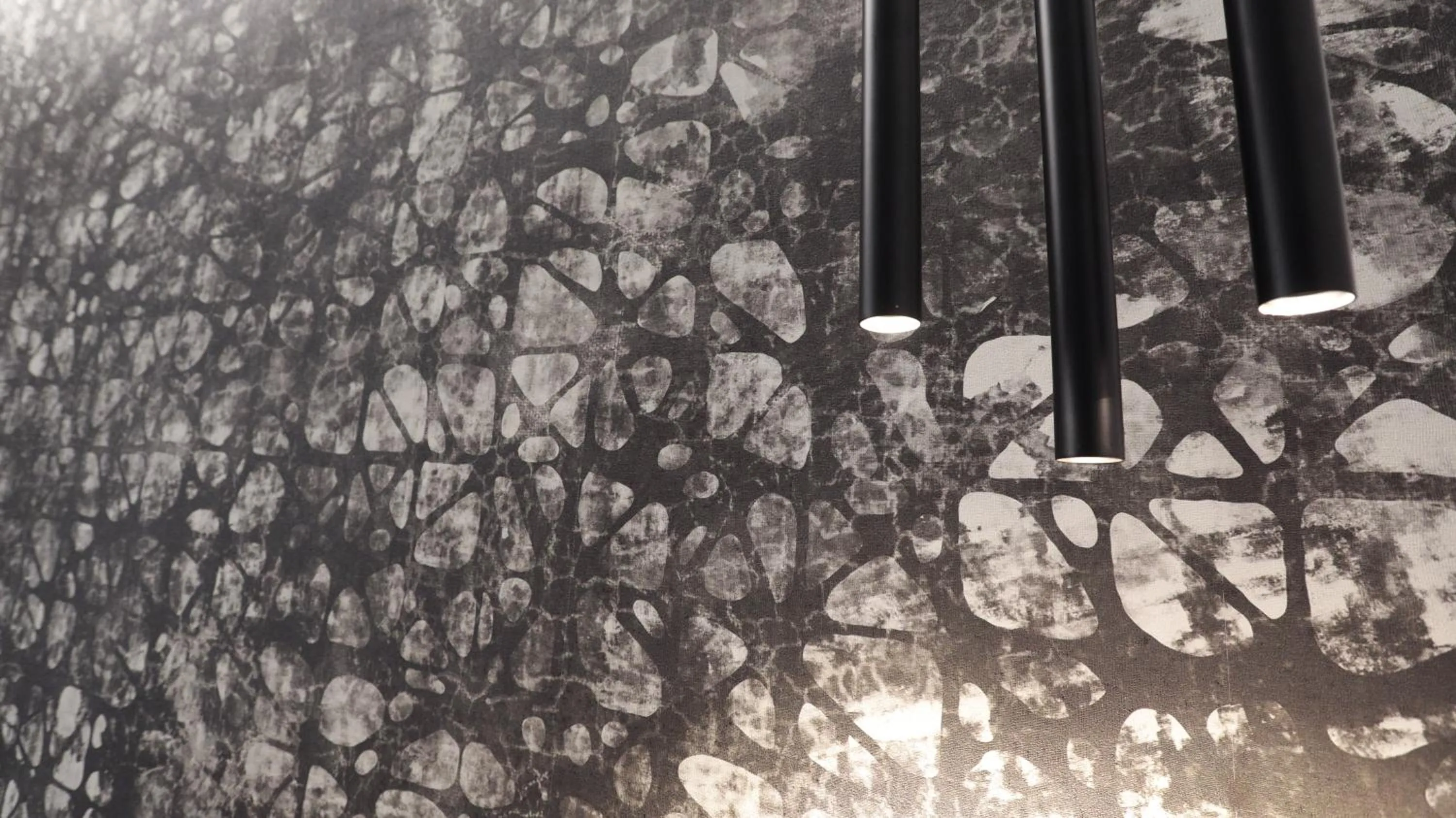 Decorative detail in Suite Inn Rome