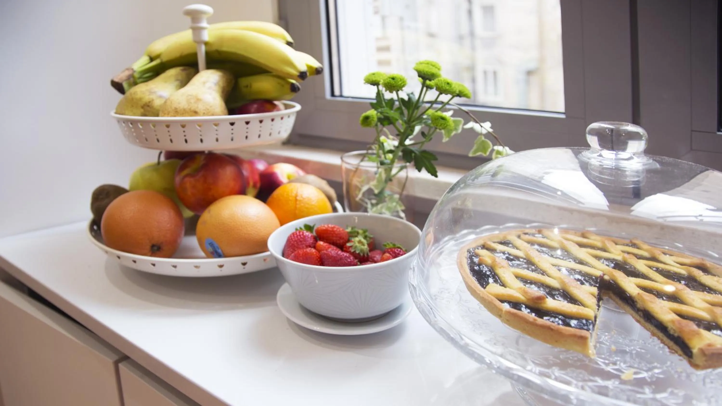 Buffet breakfast in Suite Inn Rome