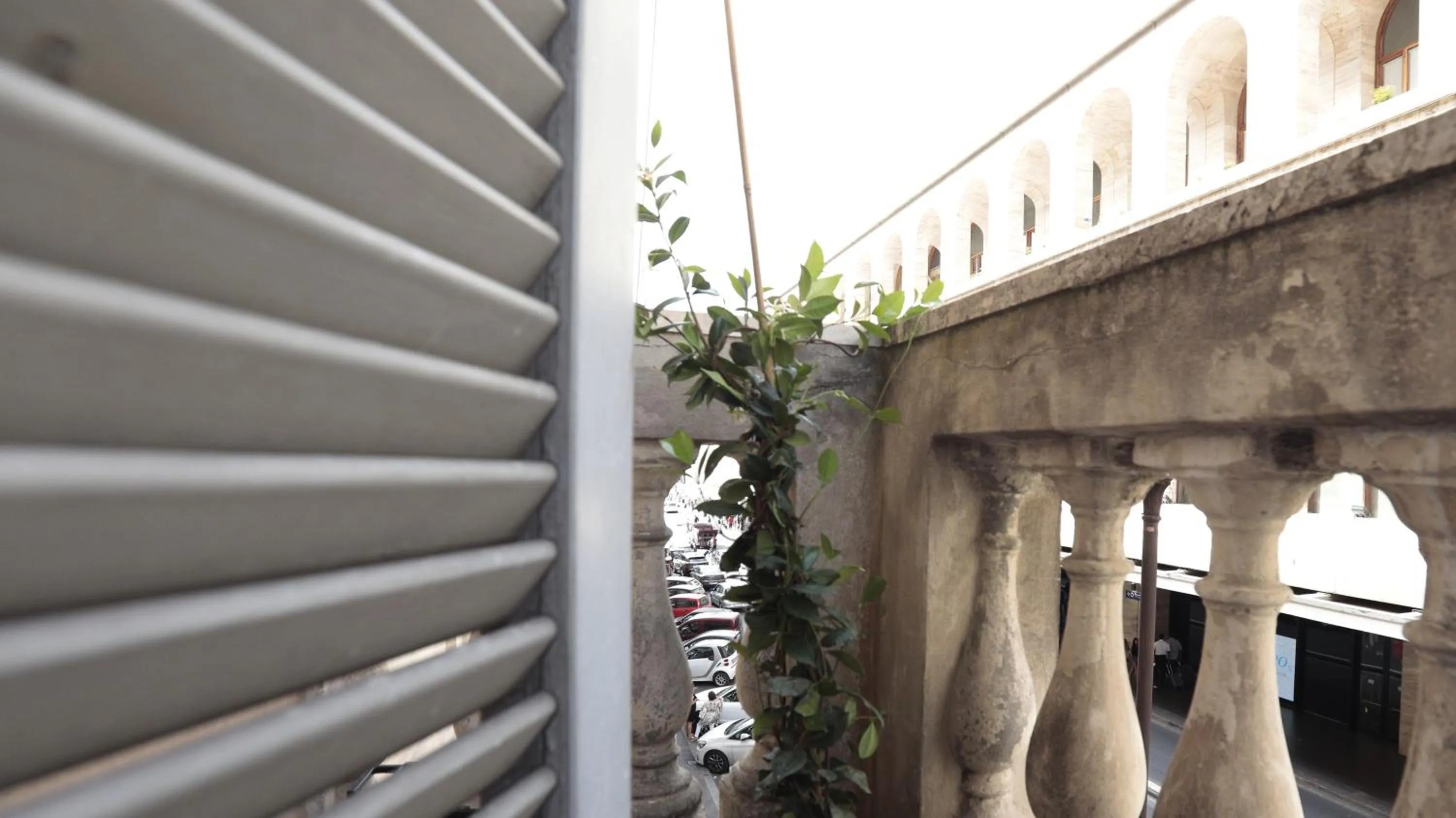Balcony/Terrace in Suite Inn Rome