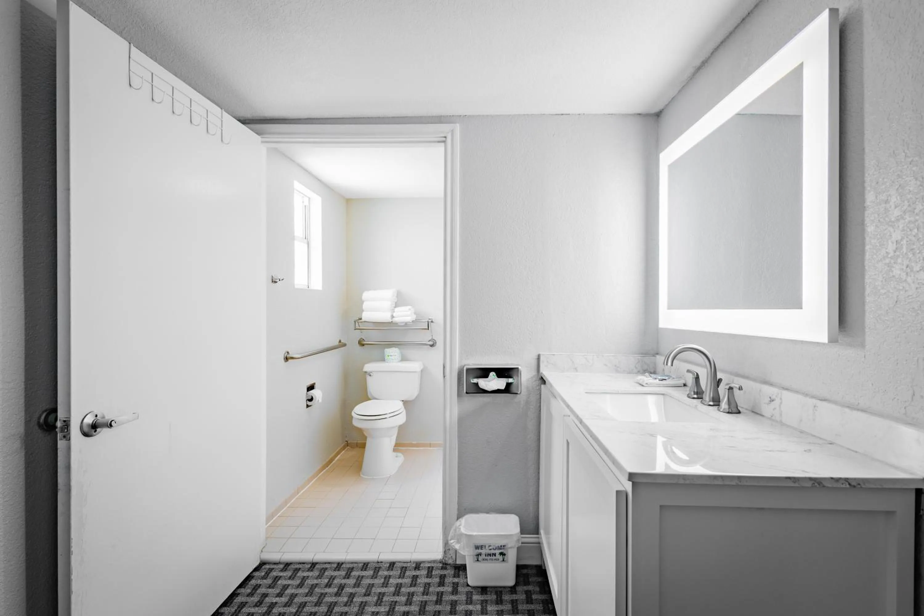 Bathroom in Welcome Inn