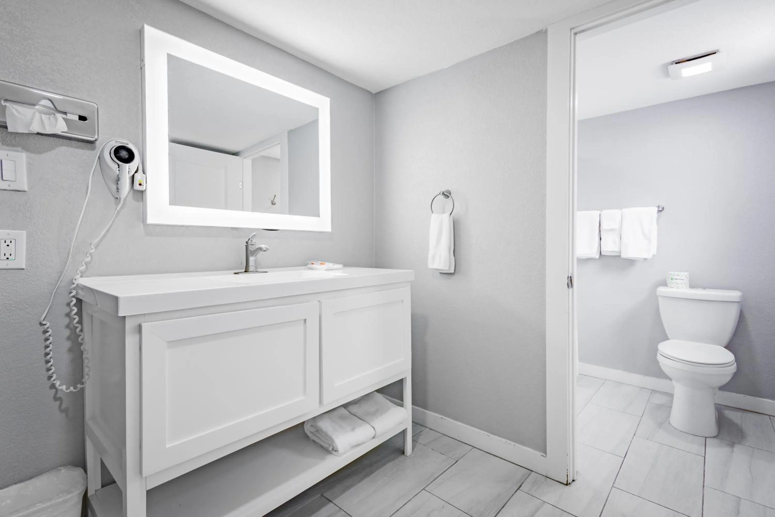 Bathroom in Welcome Inn