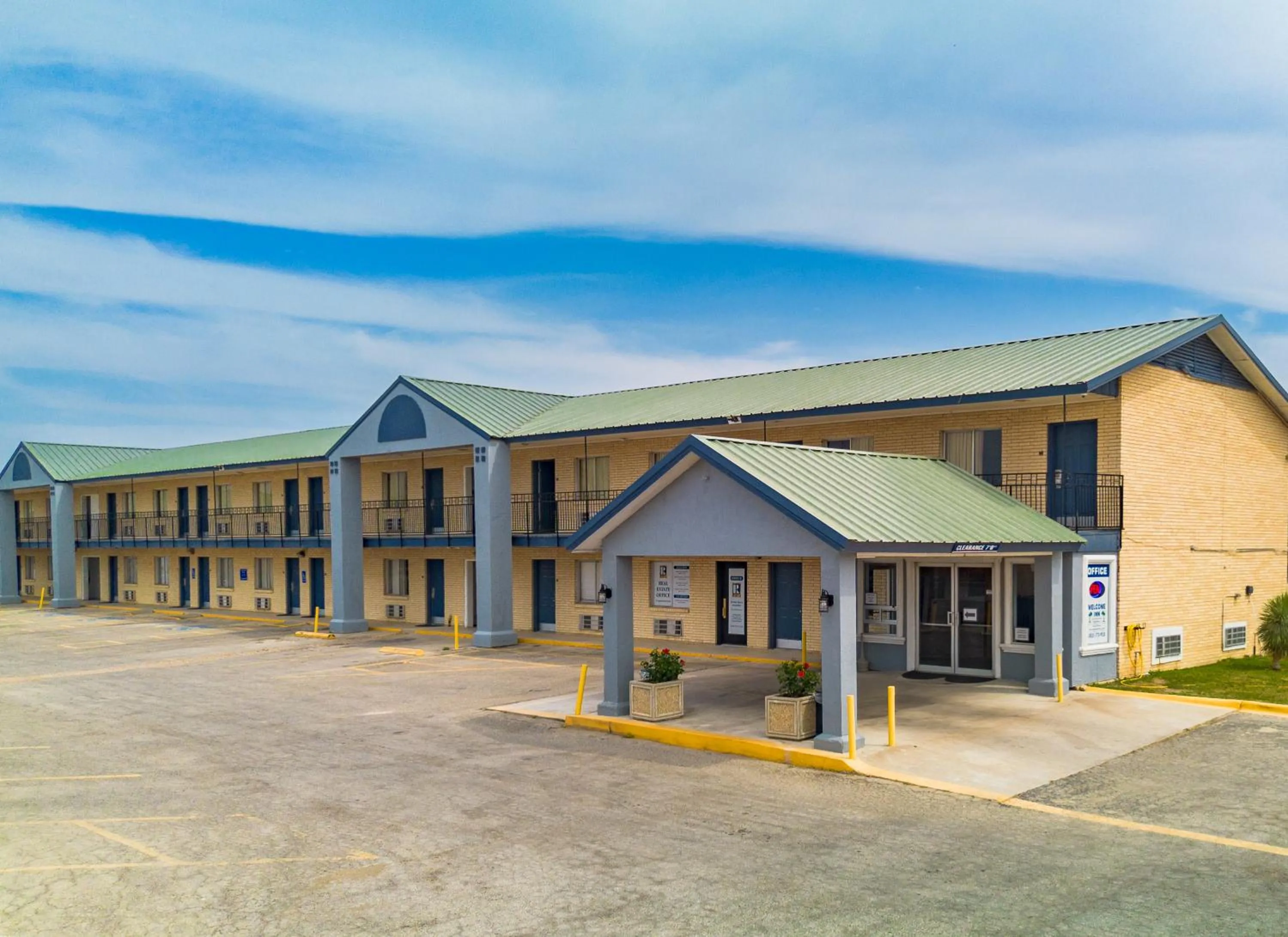 Property building in Welcome Inn