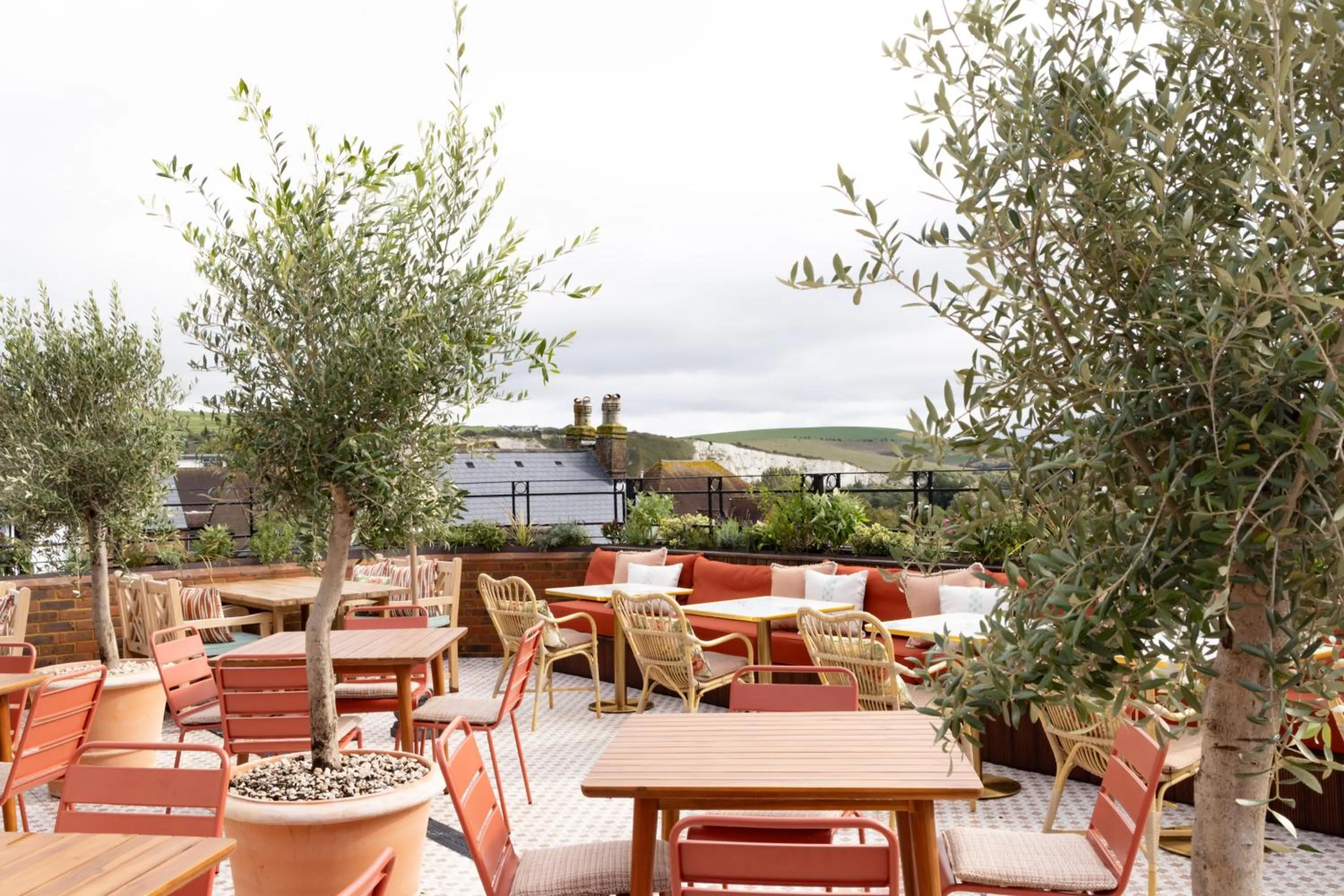 Balcony/Terrace in The White Hart - A Heartwood Inn