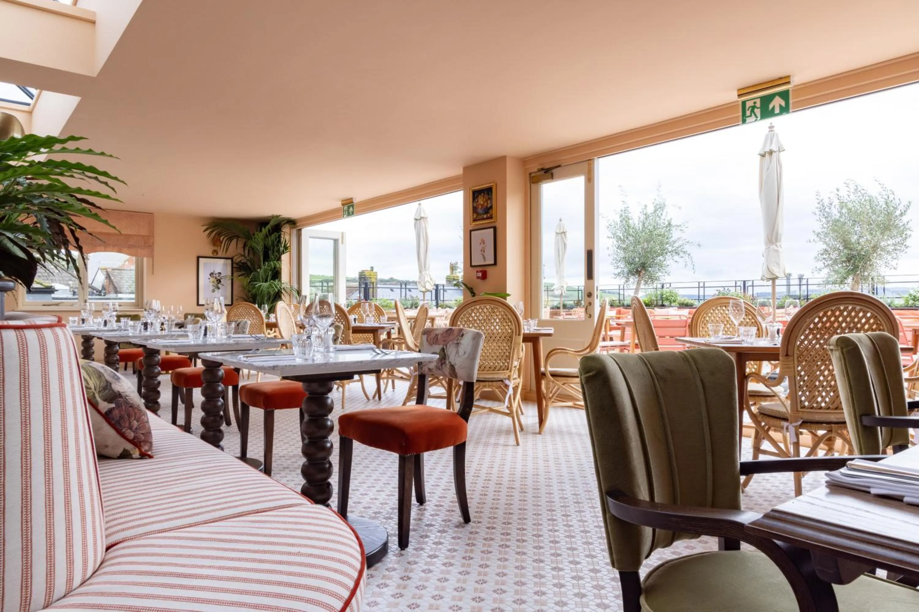 Balcony/Terrace in The White Hart - A Heartwood Inn
