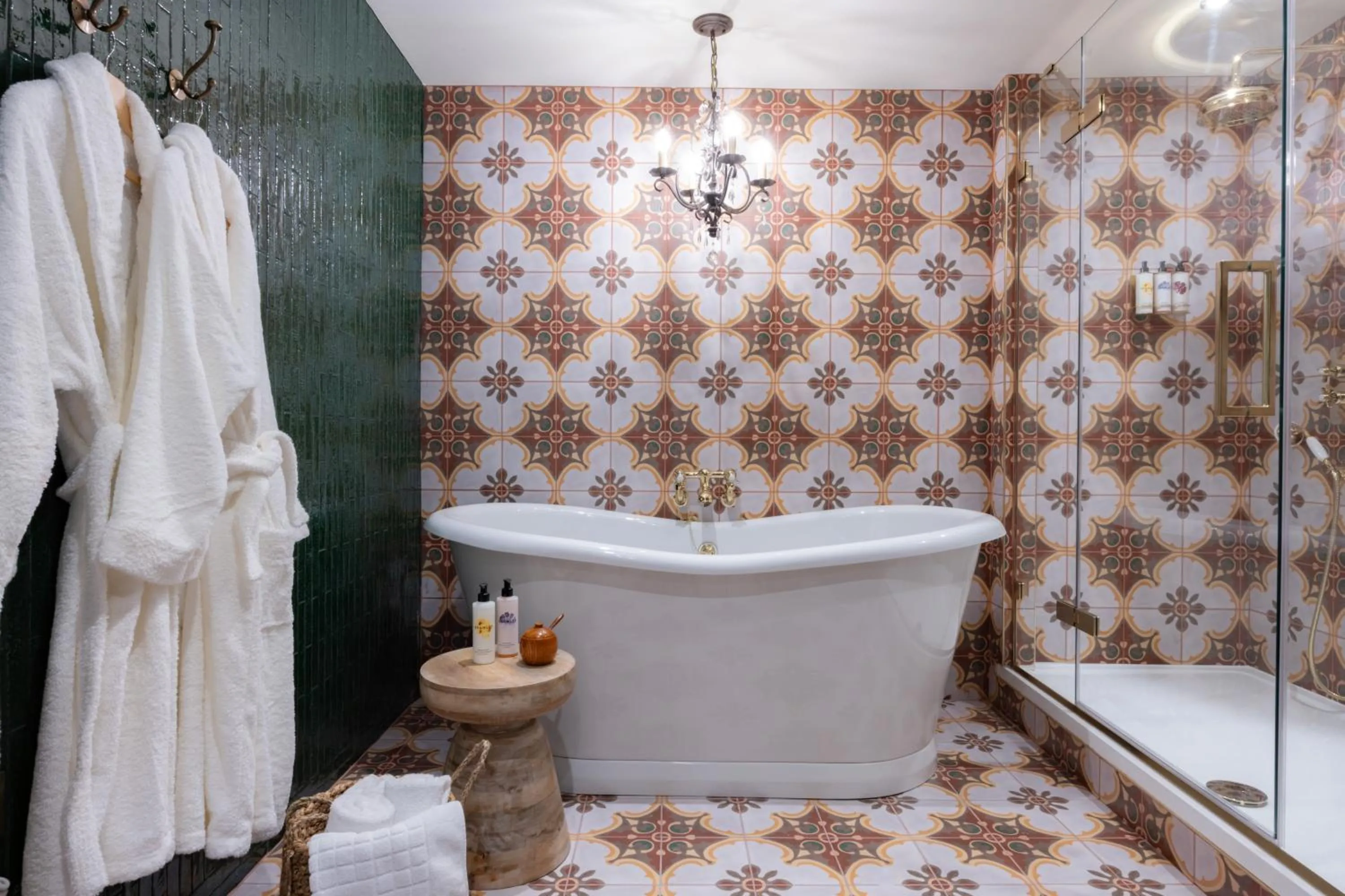 Bathroom in The White Hart - A Heartwood Inn