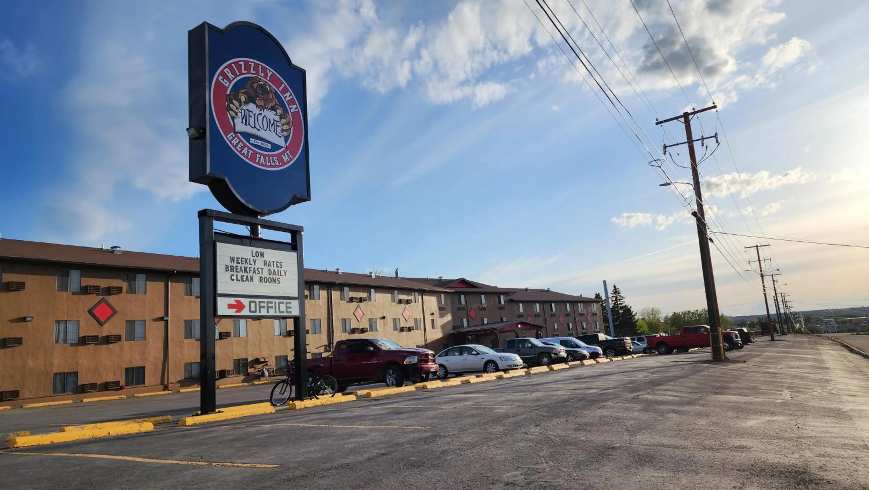 Property building in Grizzly Inn