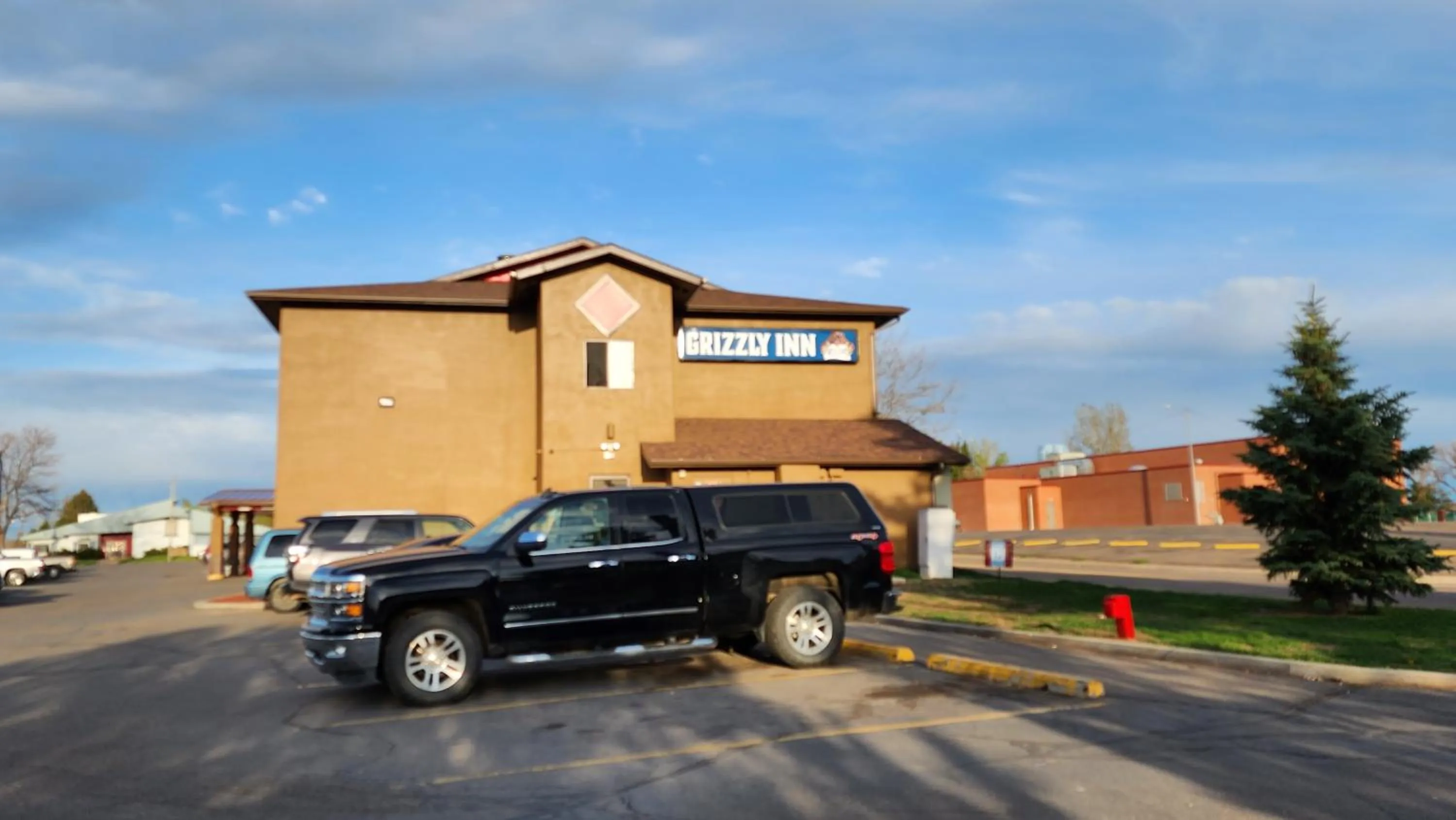 Property building in Grizzly Inn