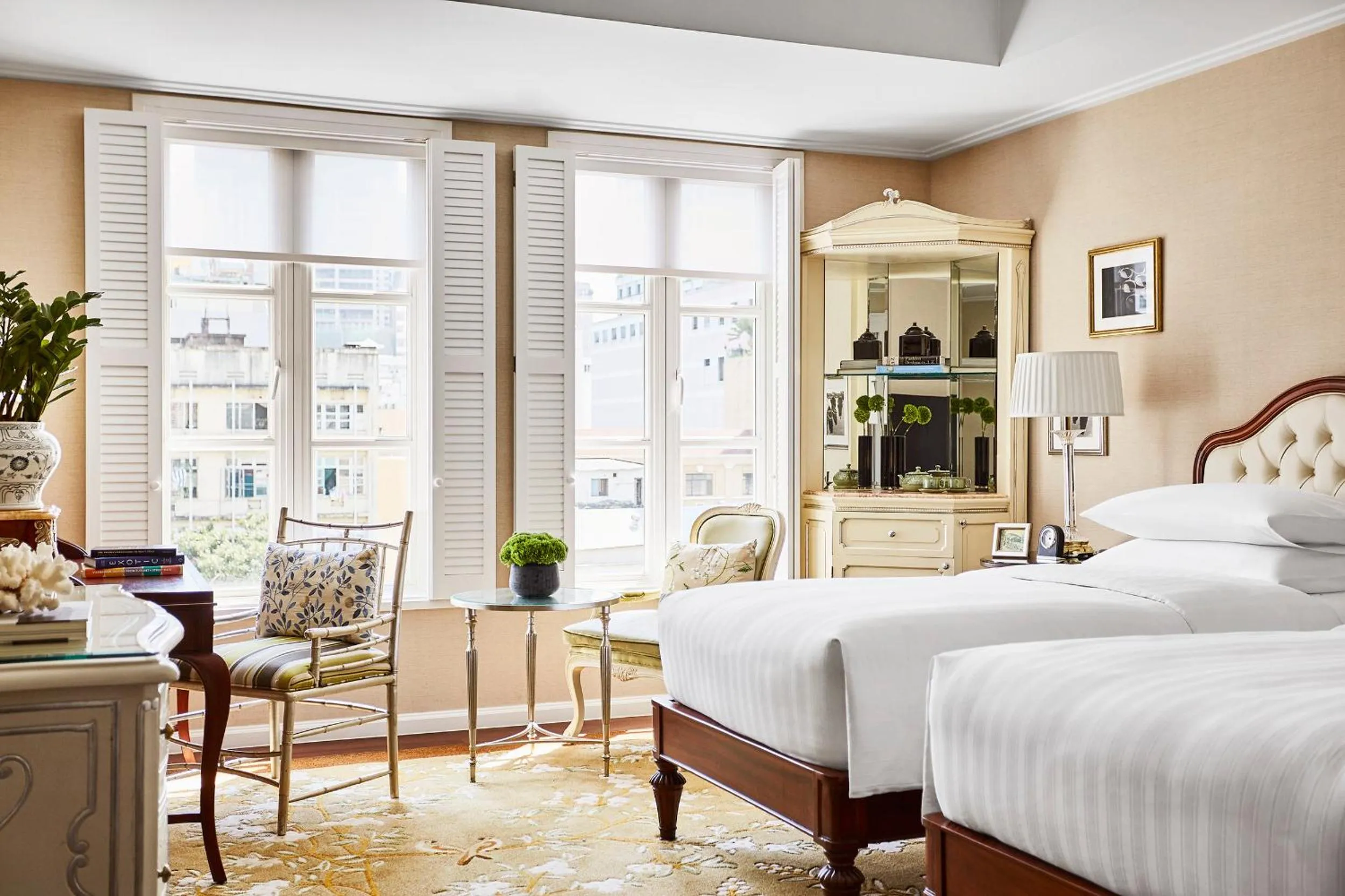 City view, Bed in Park Hyatt Saigon