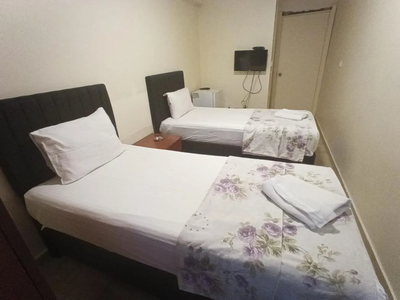 Photo of the whole room in şah otel