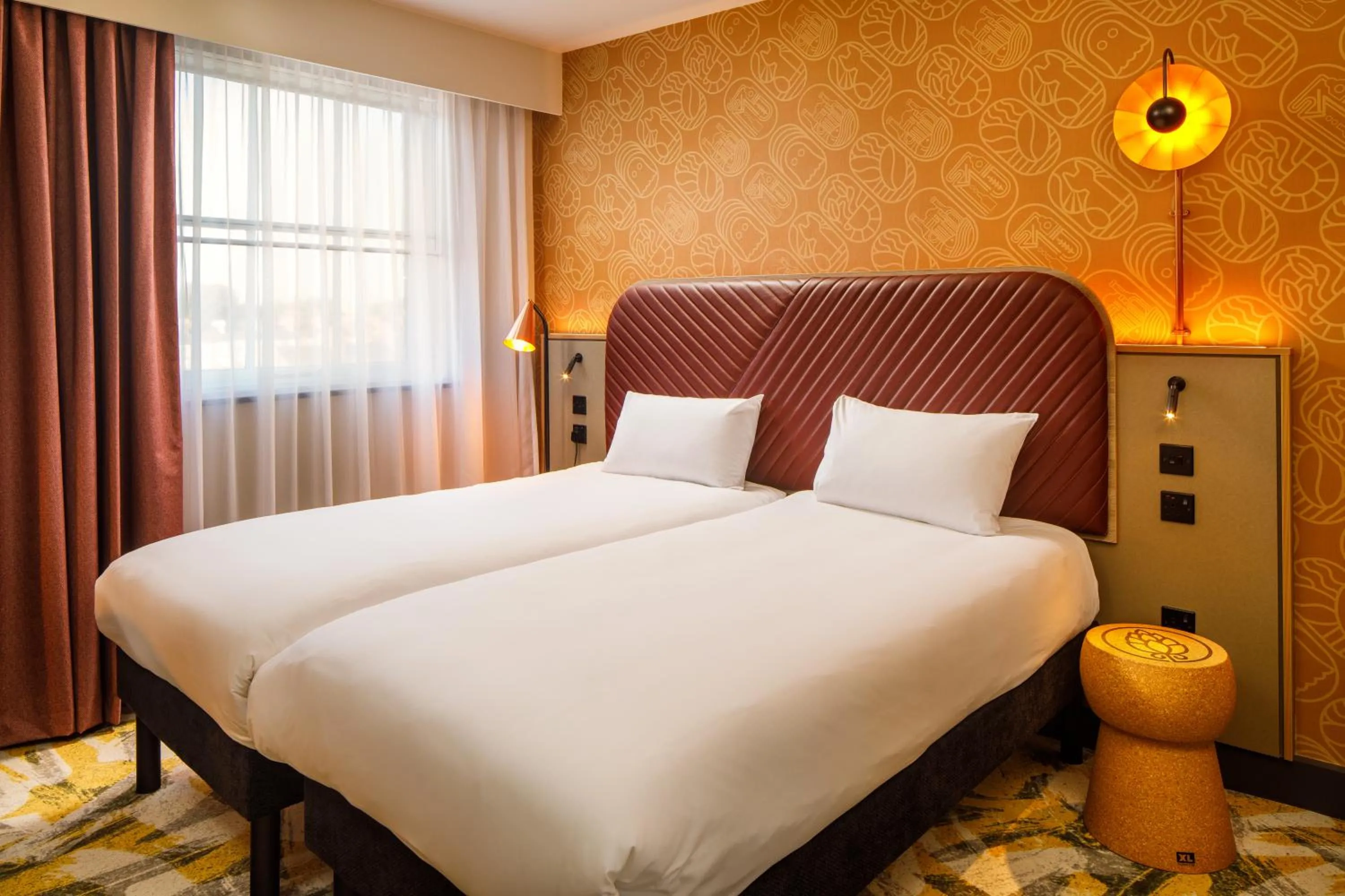 Bedroom, Bed in ibis Styles York Centre