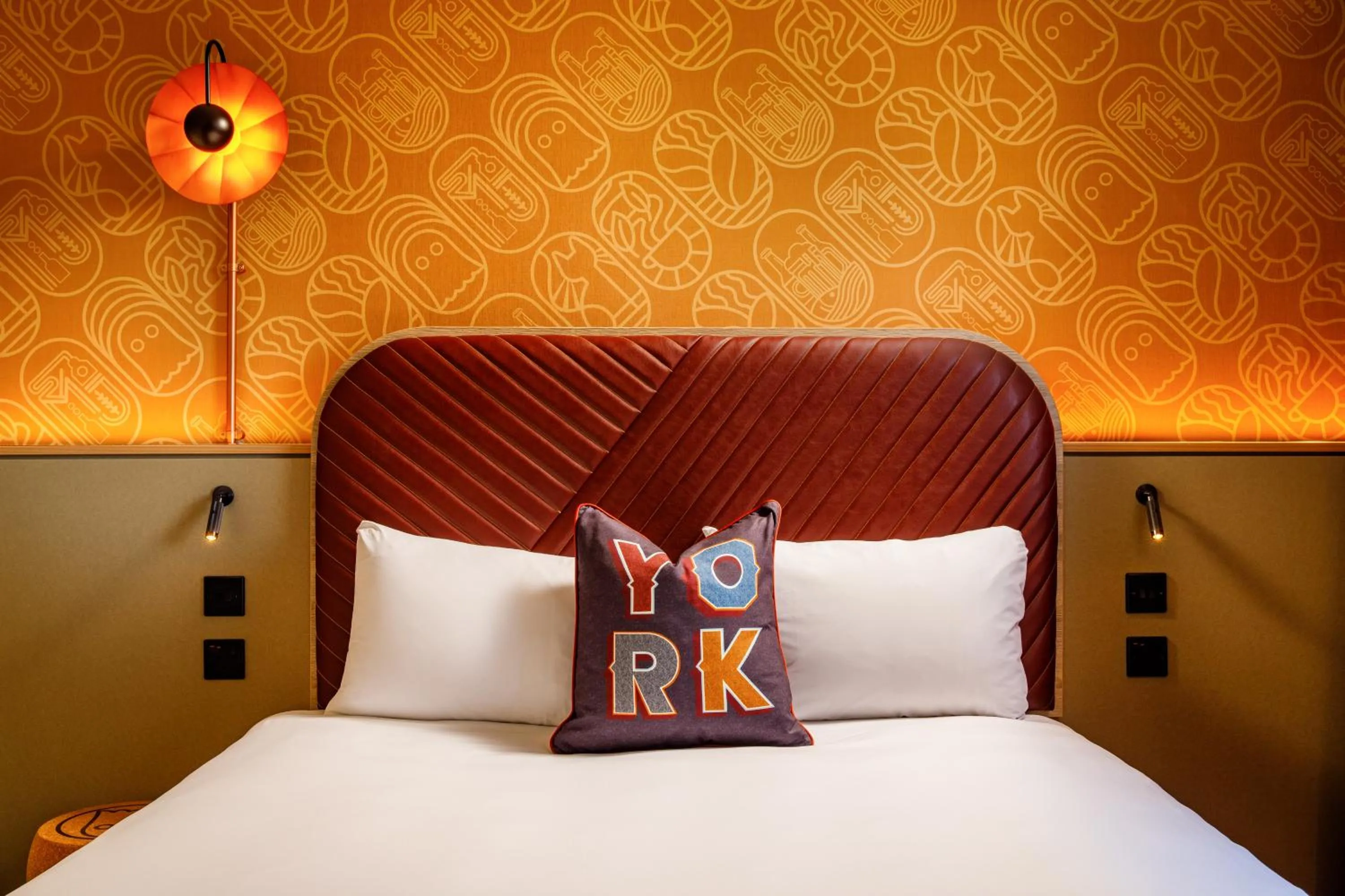 Bed in ibis Styles York Centre