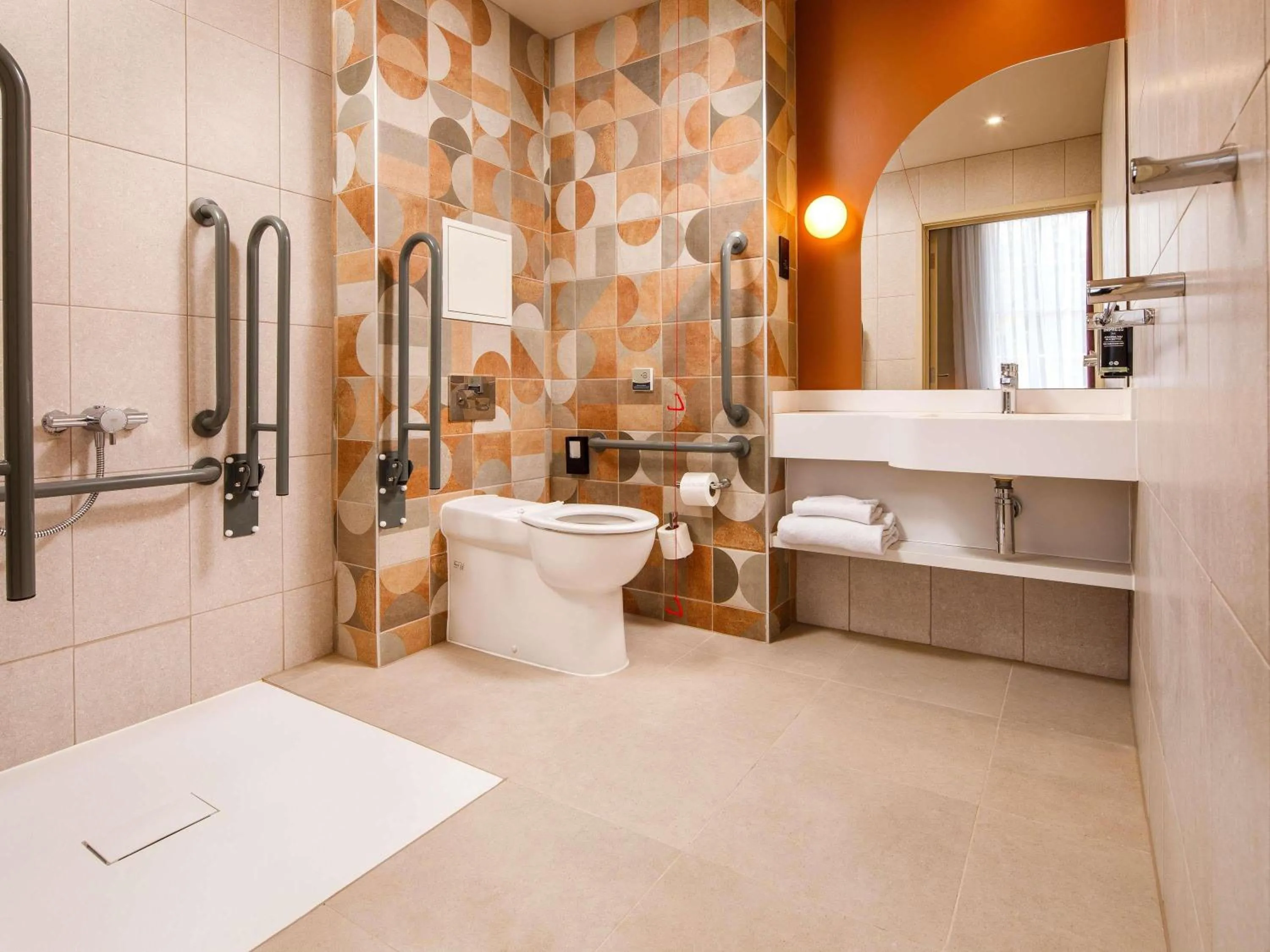 Bedroom in ibis Styles York Centre