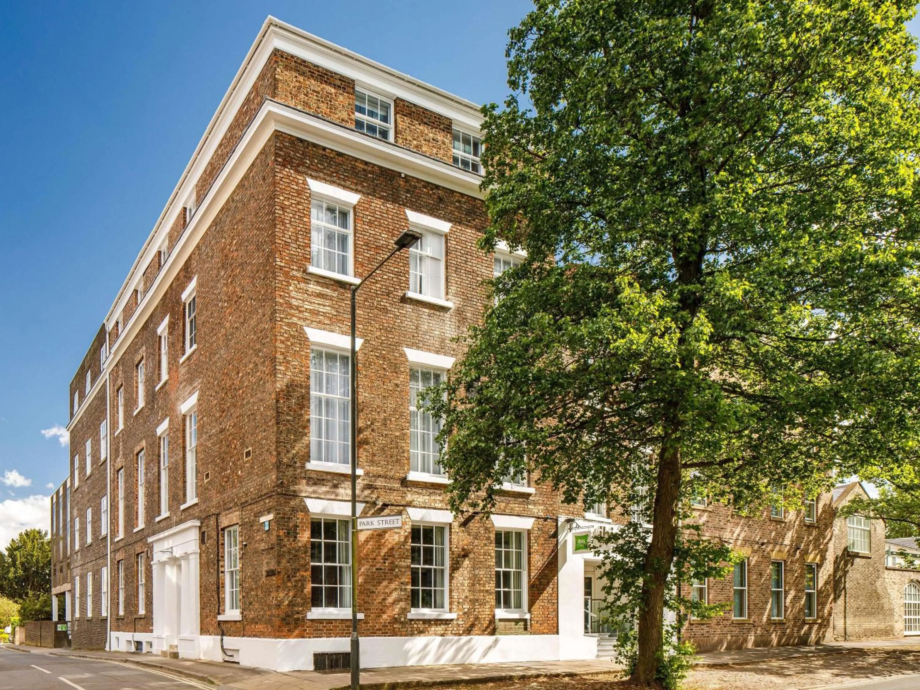 Property building in ibis Styles York Centre