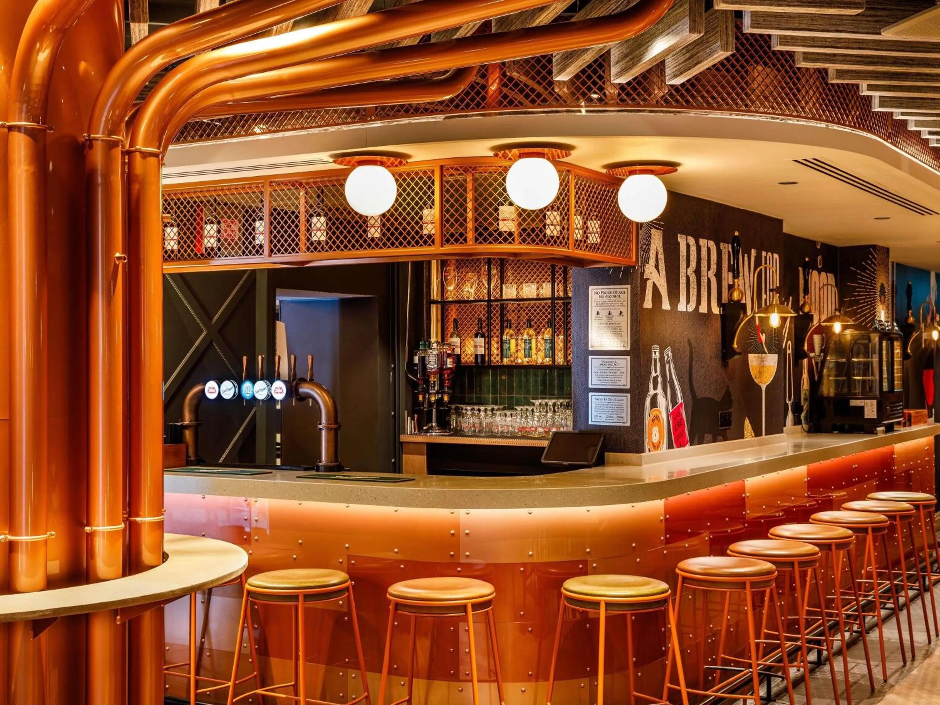 Lounge or bar in ibis Styles York Centre