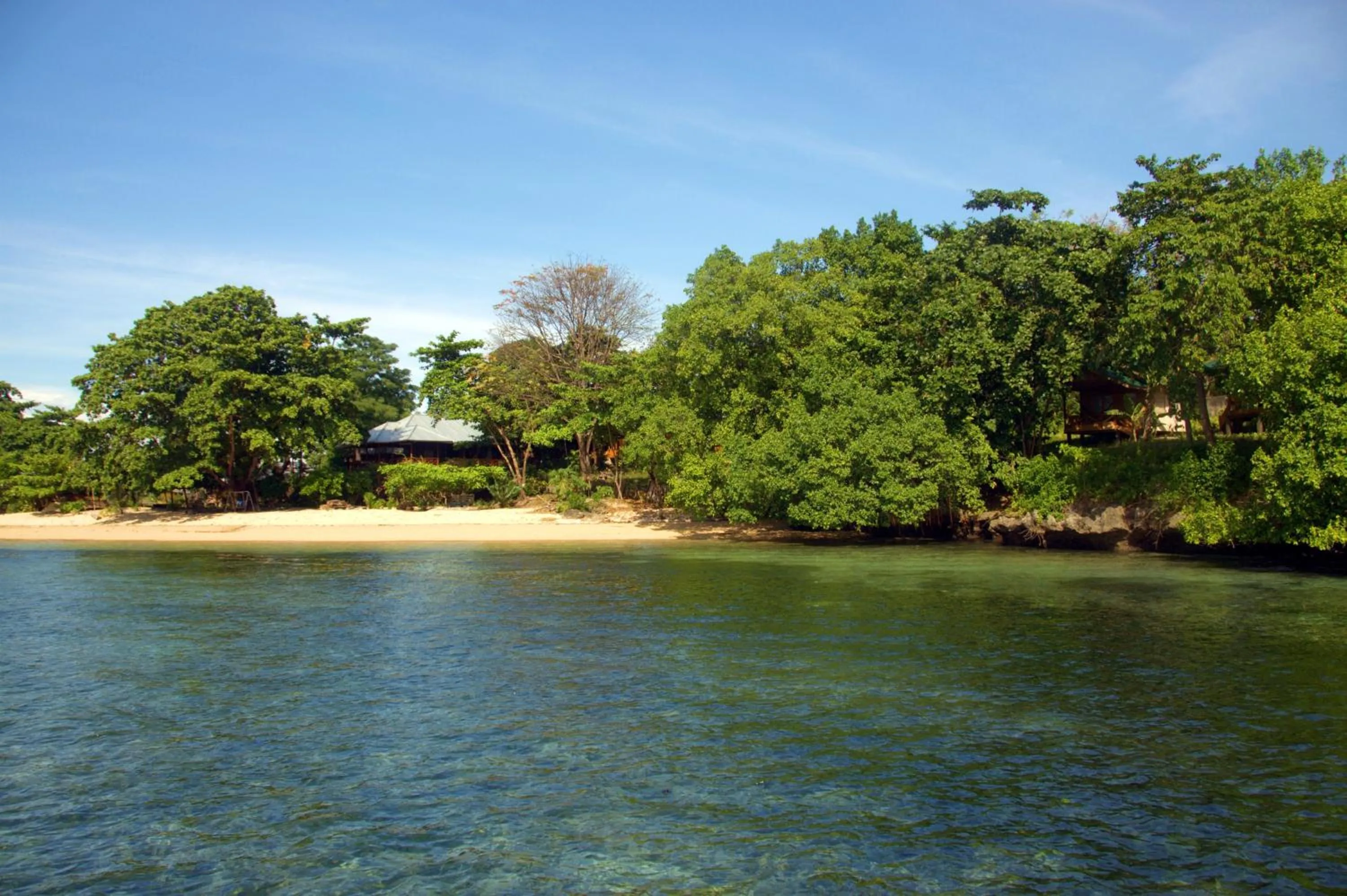 Beach in Bunaken Divers Sea Breeze Resort