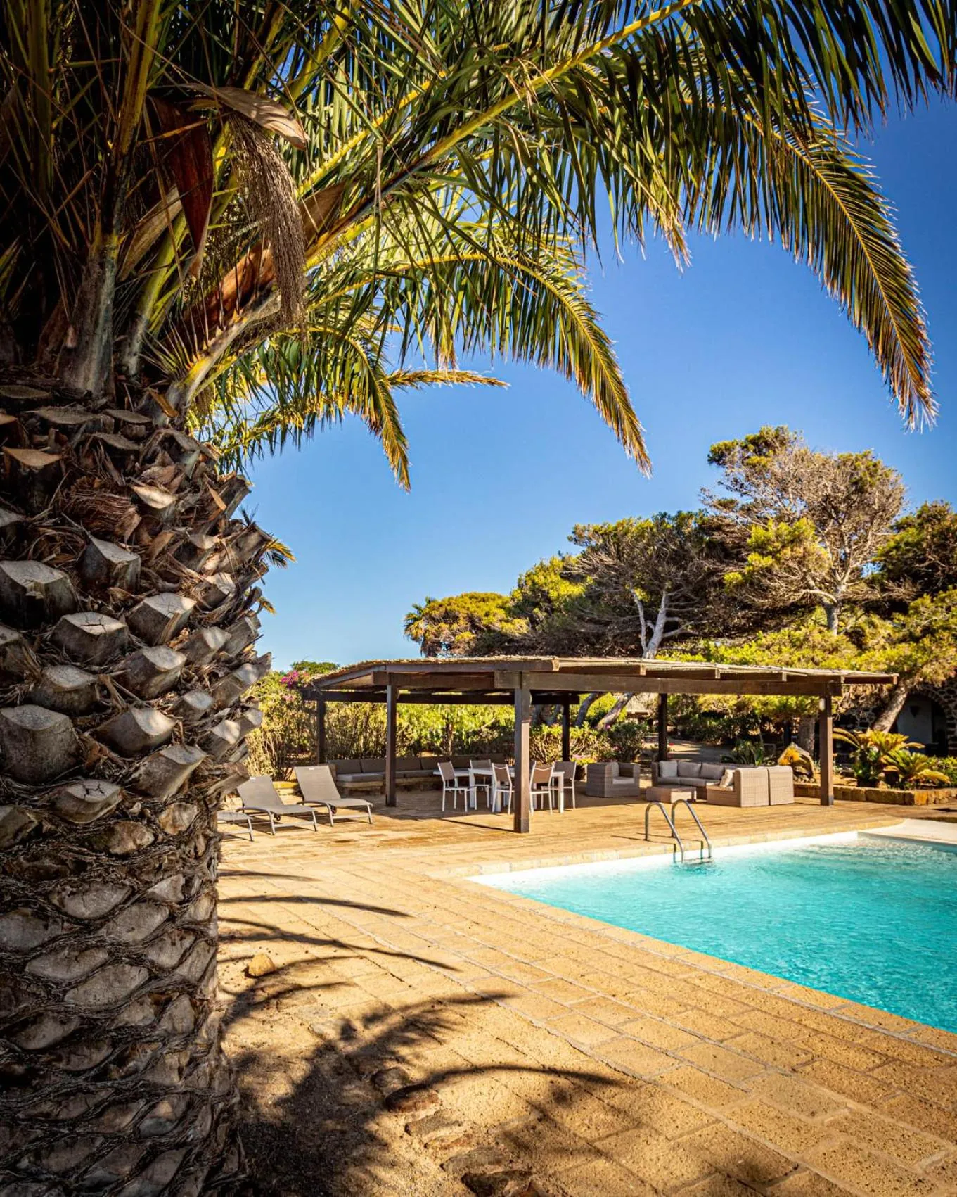 Pool view in Residenza Khaddiuggia