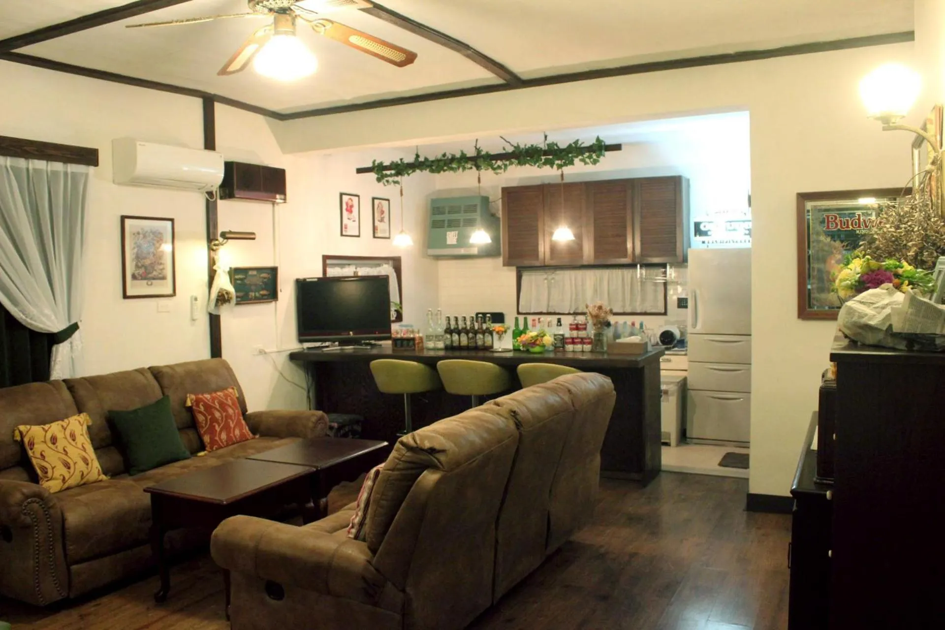 Living room in Okinawan. Sweet Home. T-8