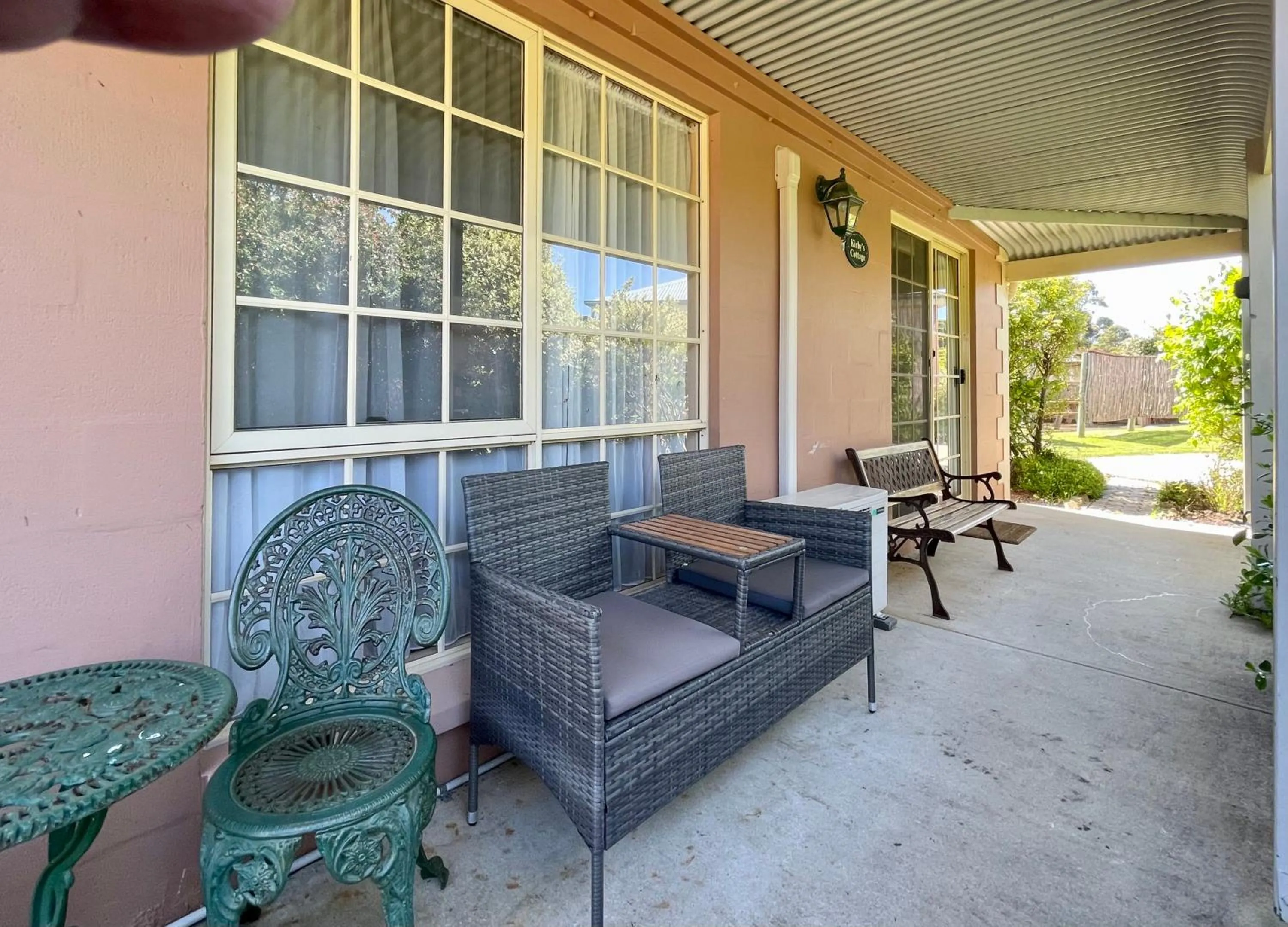 Property building in Swansea Cottages & Lodge Suites