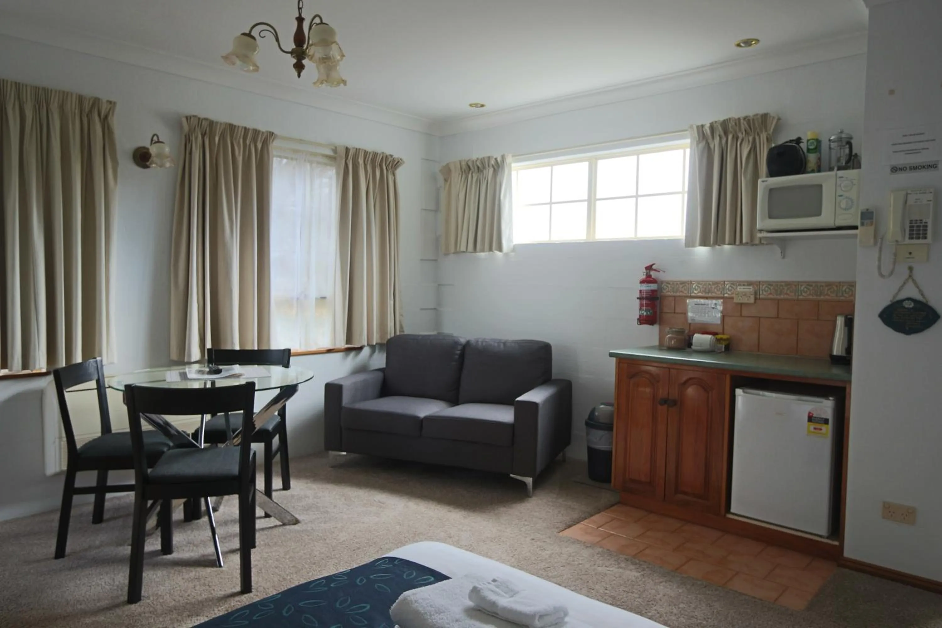 Coffee/tea facilities in Swansea Cottages & Lodge Suites