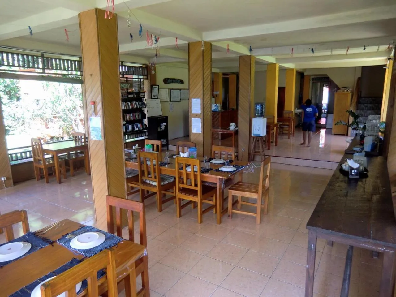 Restaurant/places to eat in Bunaken Sea Garden Resort