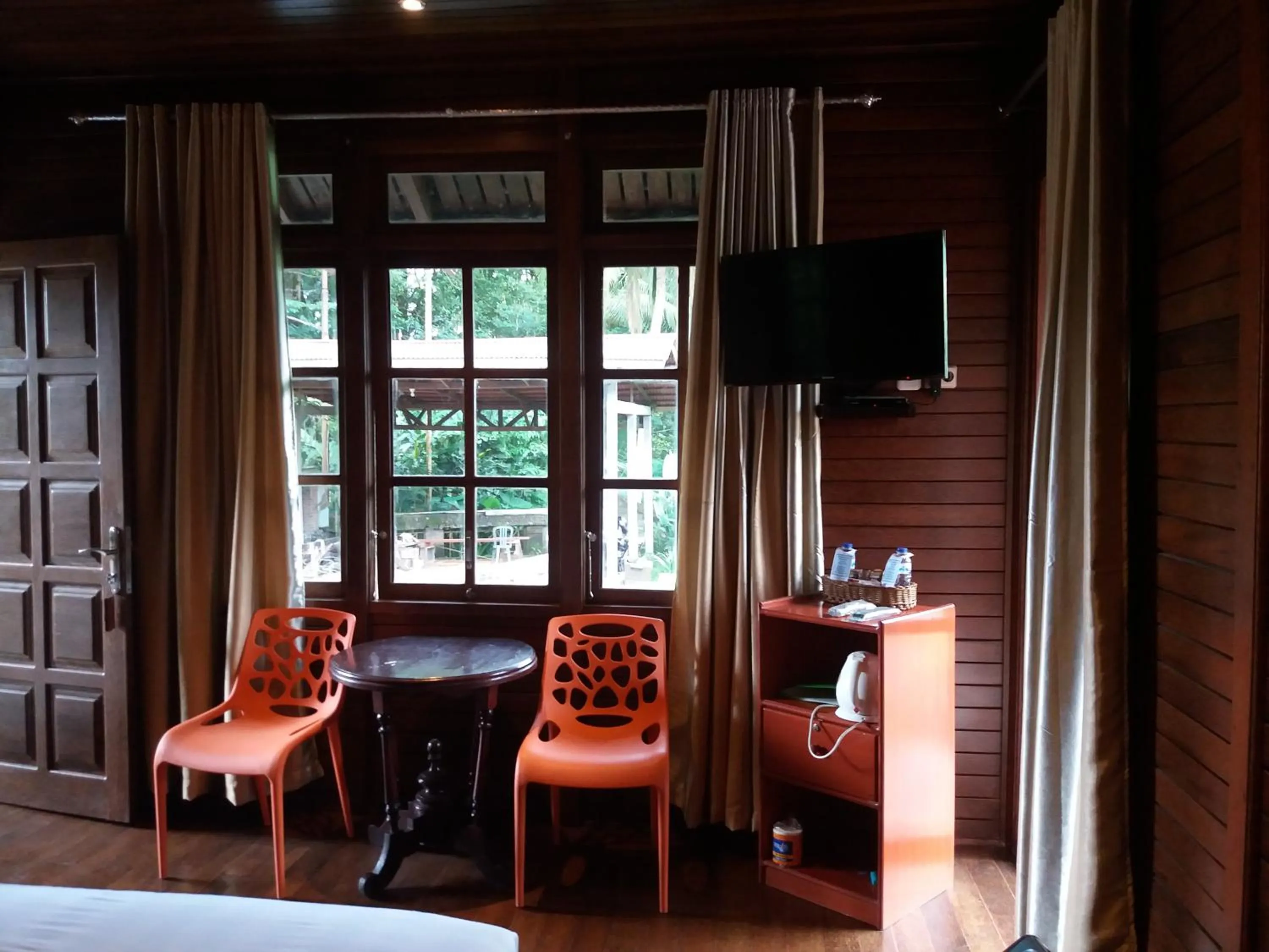 Coffee/tea facilities in Highland Resort & Nature Tours